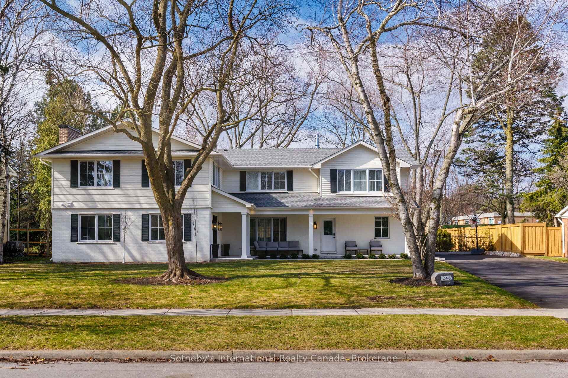 246 Cairncroft Road - Detached for sale in Glen Abbey, Ontario