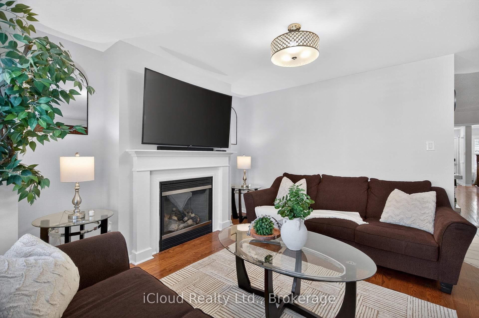 676 Speyer Circle - Semi-Detached photo 26 of 47 in Milton, Ontario