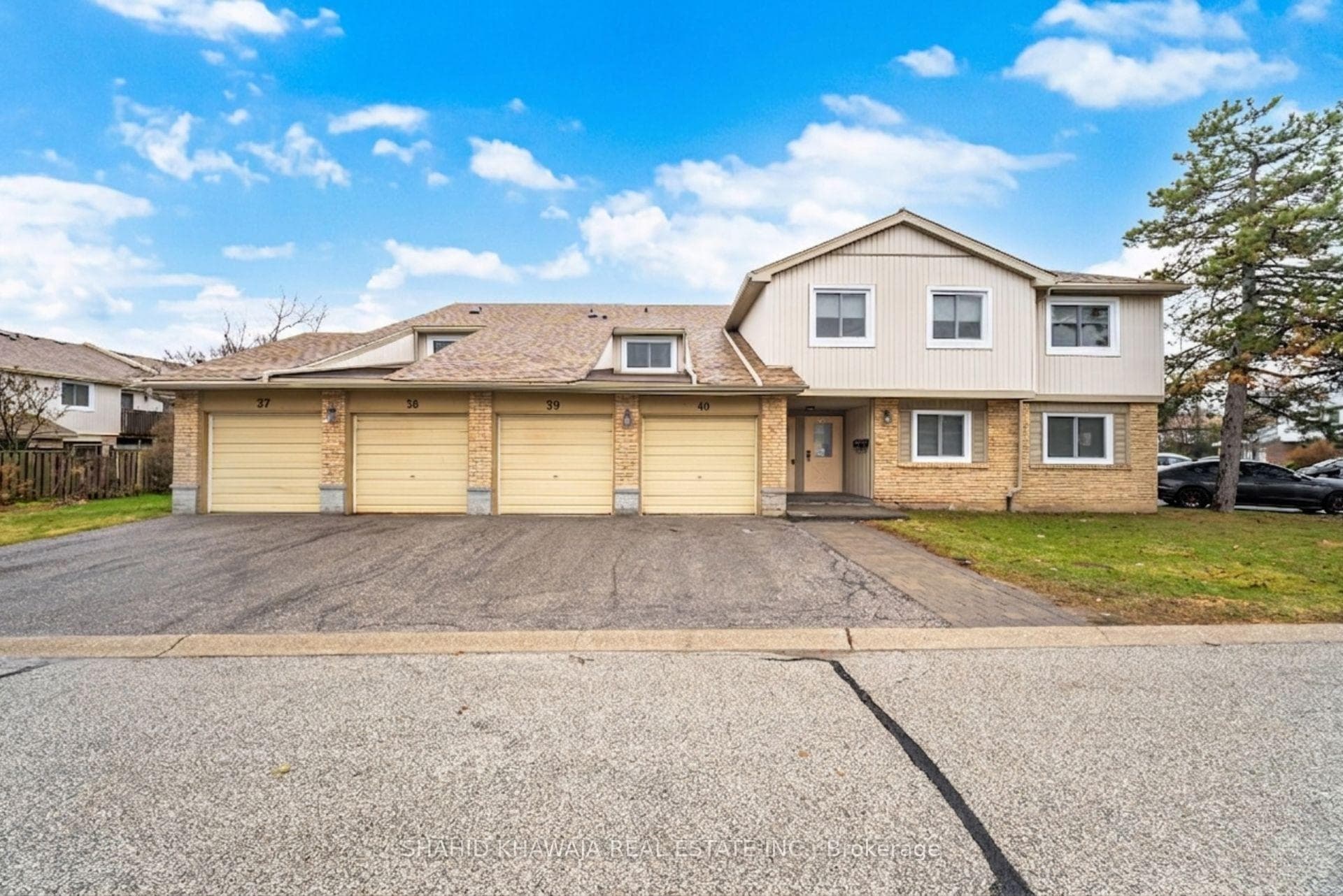 6777 Formentera Avenue Unit 37 - Condo for sale in Lisgar, Ontario