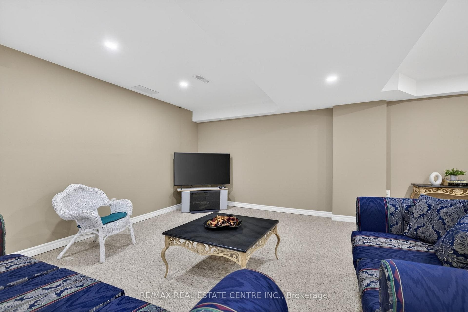 1022 Laidlaw Drive - Detached photo 40 of 50 in Milton, Ontario