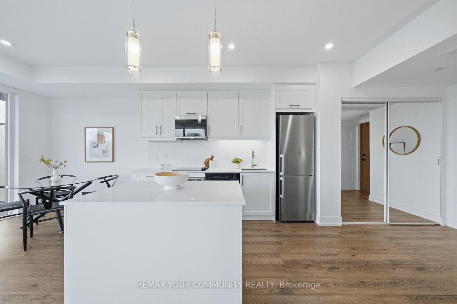 1316 Kingston Road Unit 305 - Condo photo 8 of 47 in Birch Cliff / Cliffside, Ontario