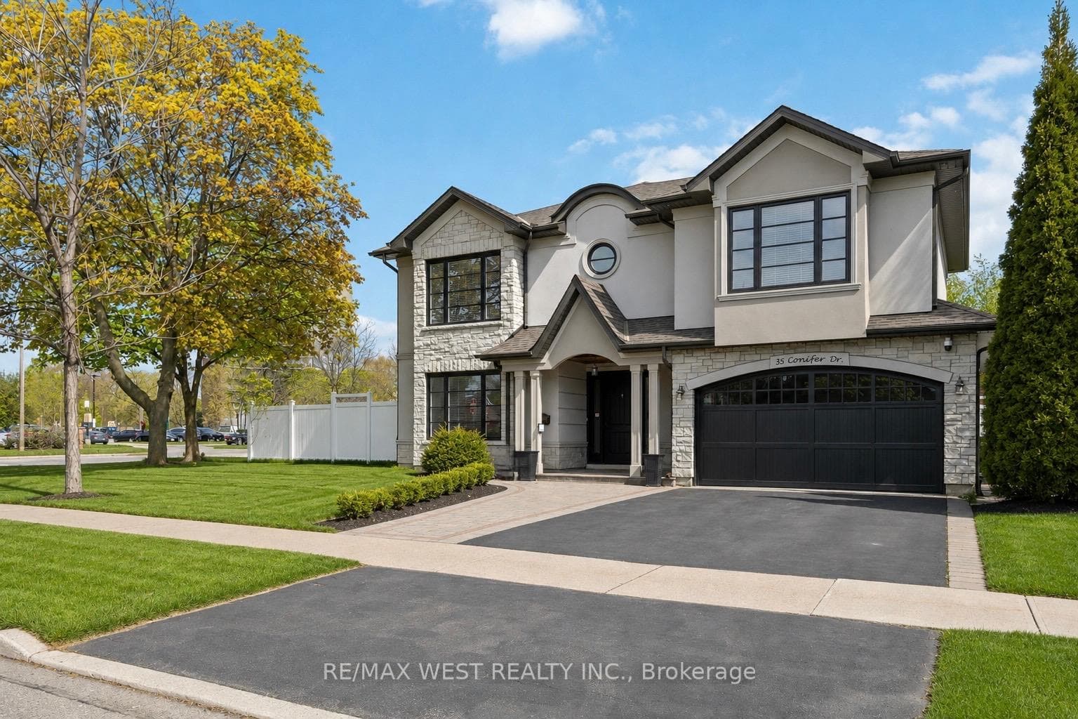 35 Conifer Drive - Detached photo 2 of 46 in Etobicoke (Islington / Rexdale), Ontario
