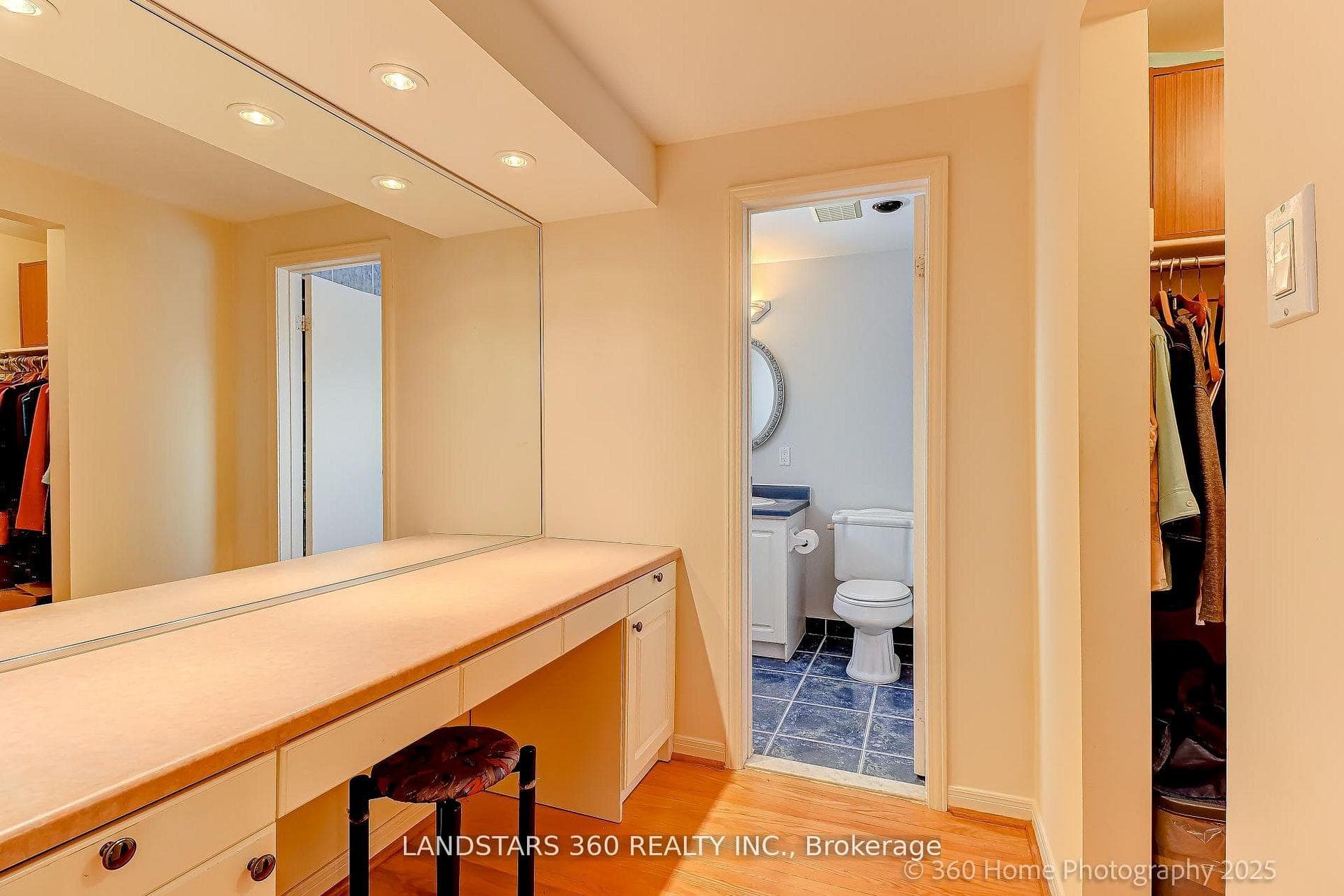 31 Whitehorn Crescent - Detached photo 14 of 29 in Hillcrest Village / Bayview Village, Ontario