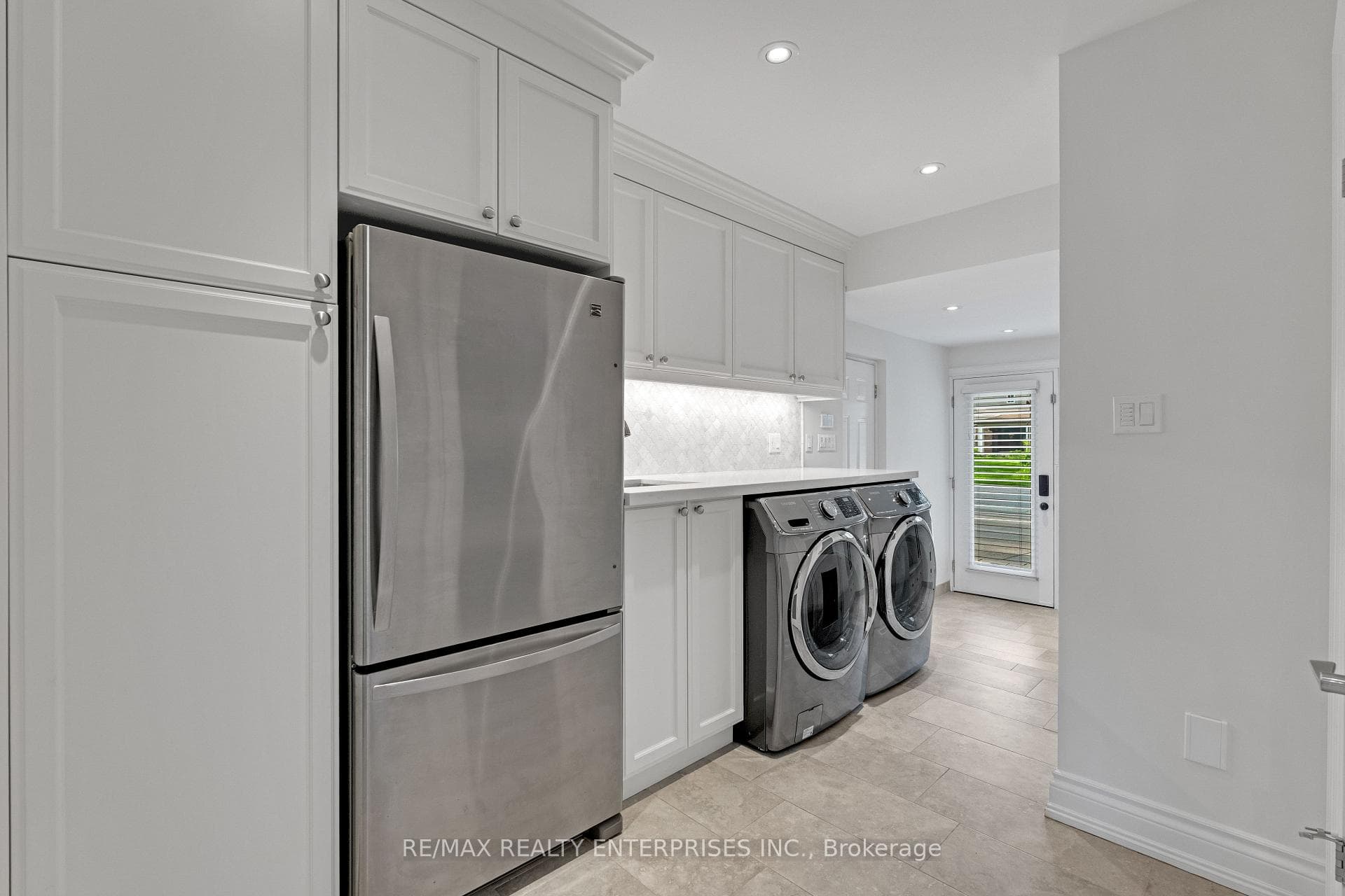 2068 Tenoga Drive - Detached photo 16 of 47 in Mississauga, Ontario