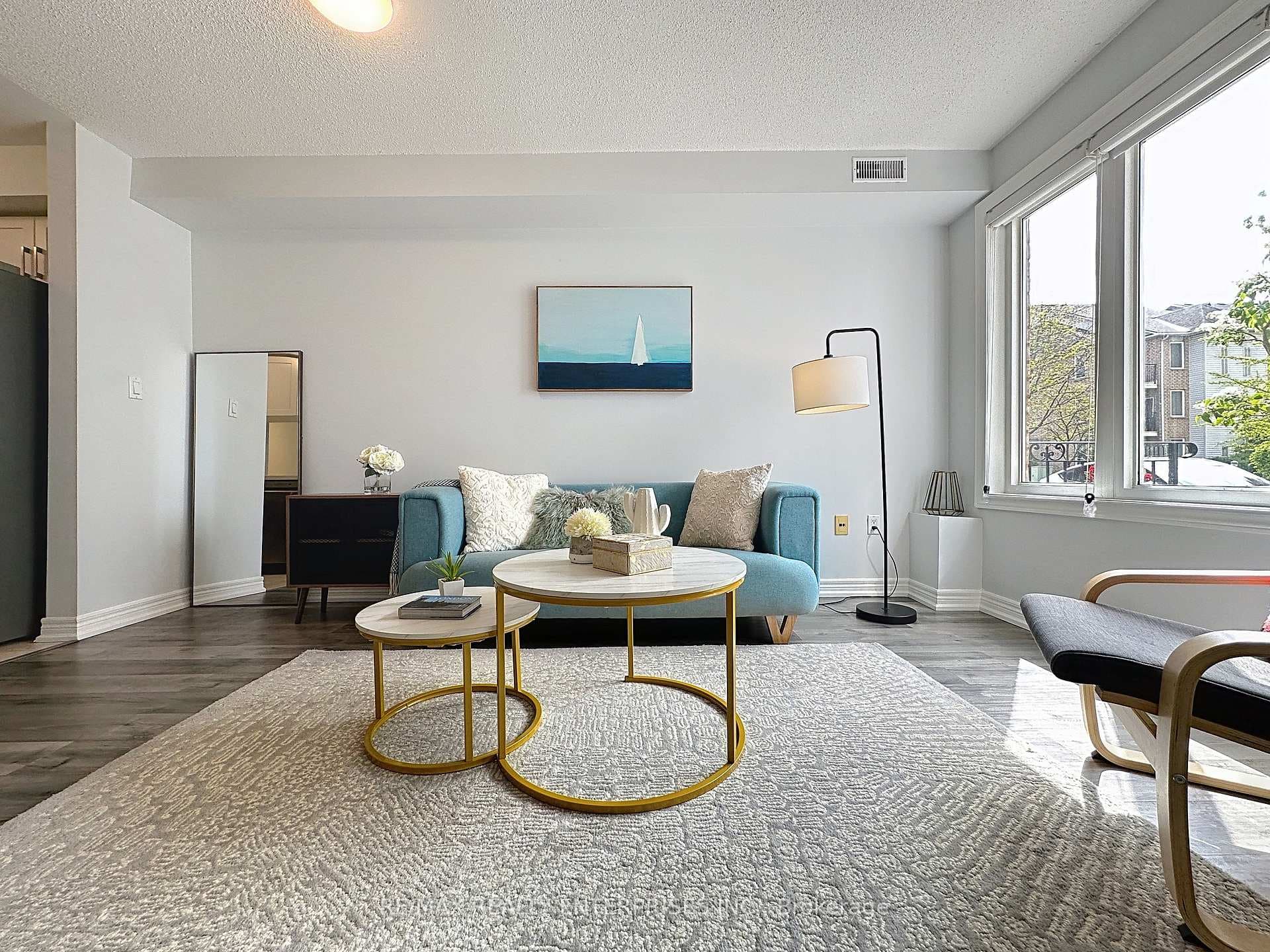 52 Aerodrome Crescent Unit 102 - Condo photo 7 of 47 in Flemingdon Park / Don Mills, Ontario