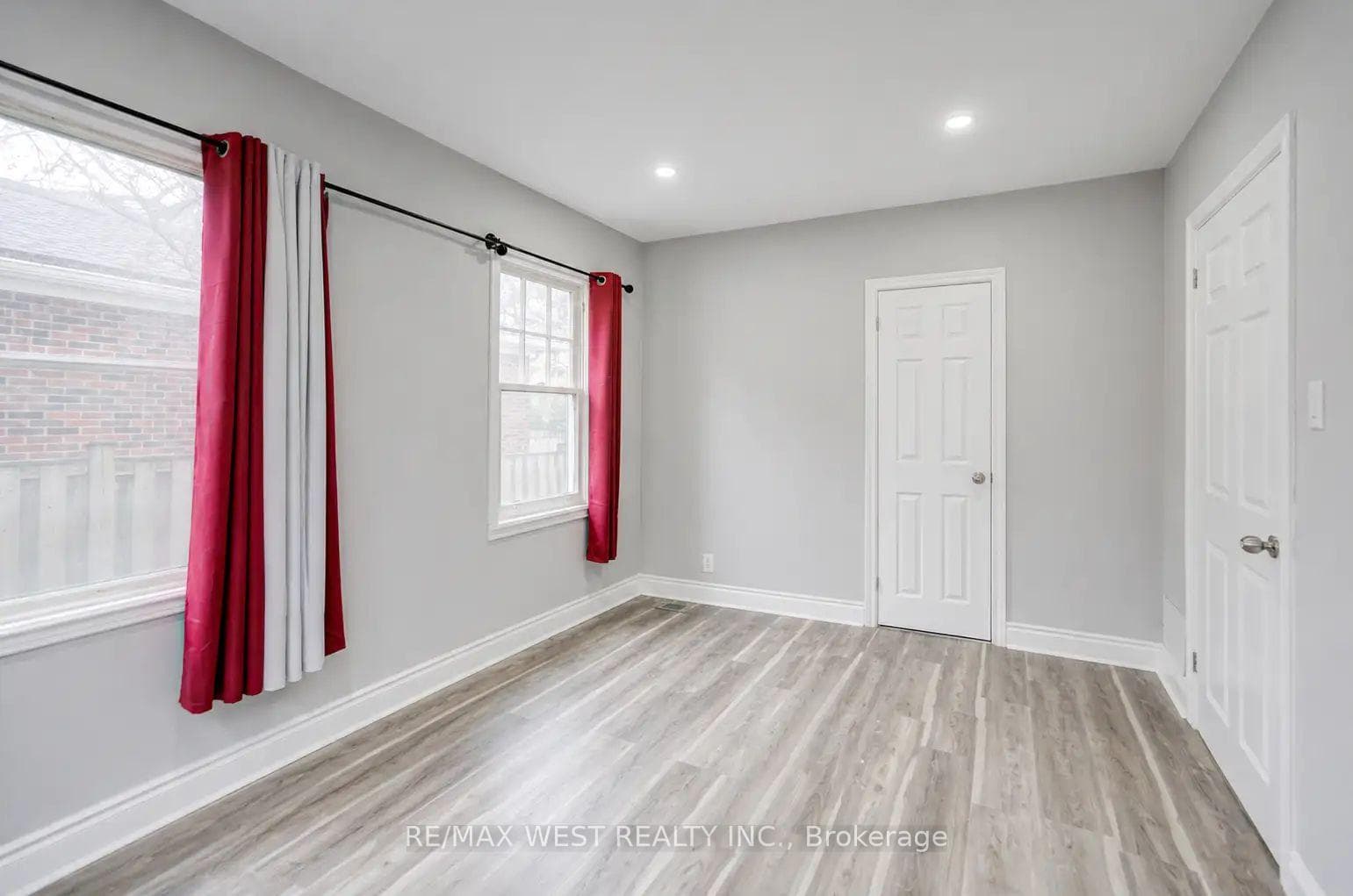 326 Queen Street - Detached photo 16 of 27 in Mississauga, Ontario