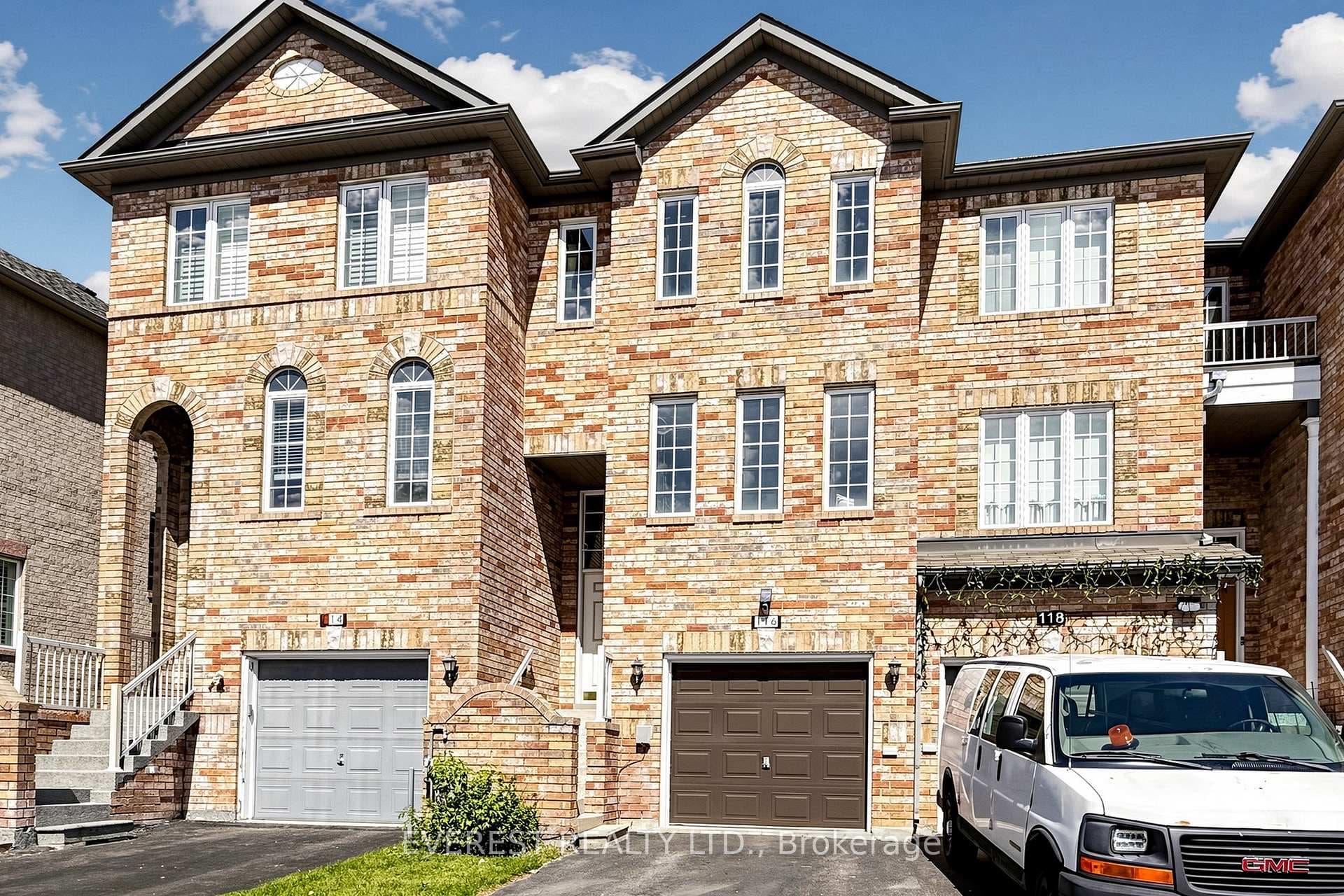 116 Conn Smythe Drive - Townhouse photo 2 of 47 in Scarborough (West Hill / Highland Creek), Ontario