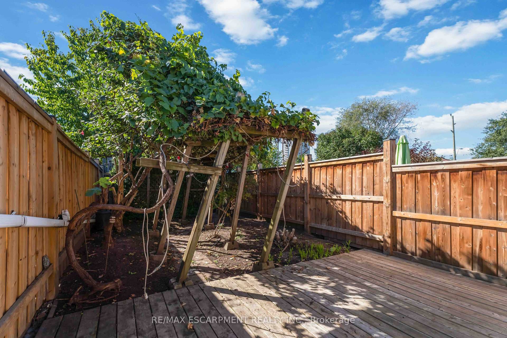 187 Barton Street - Semi-Detached photo 17 of 21 in Hamilton, Ontario