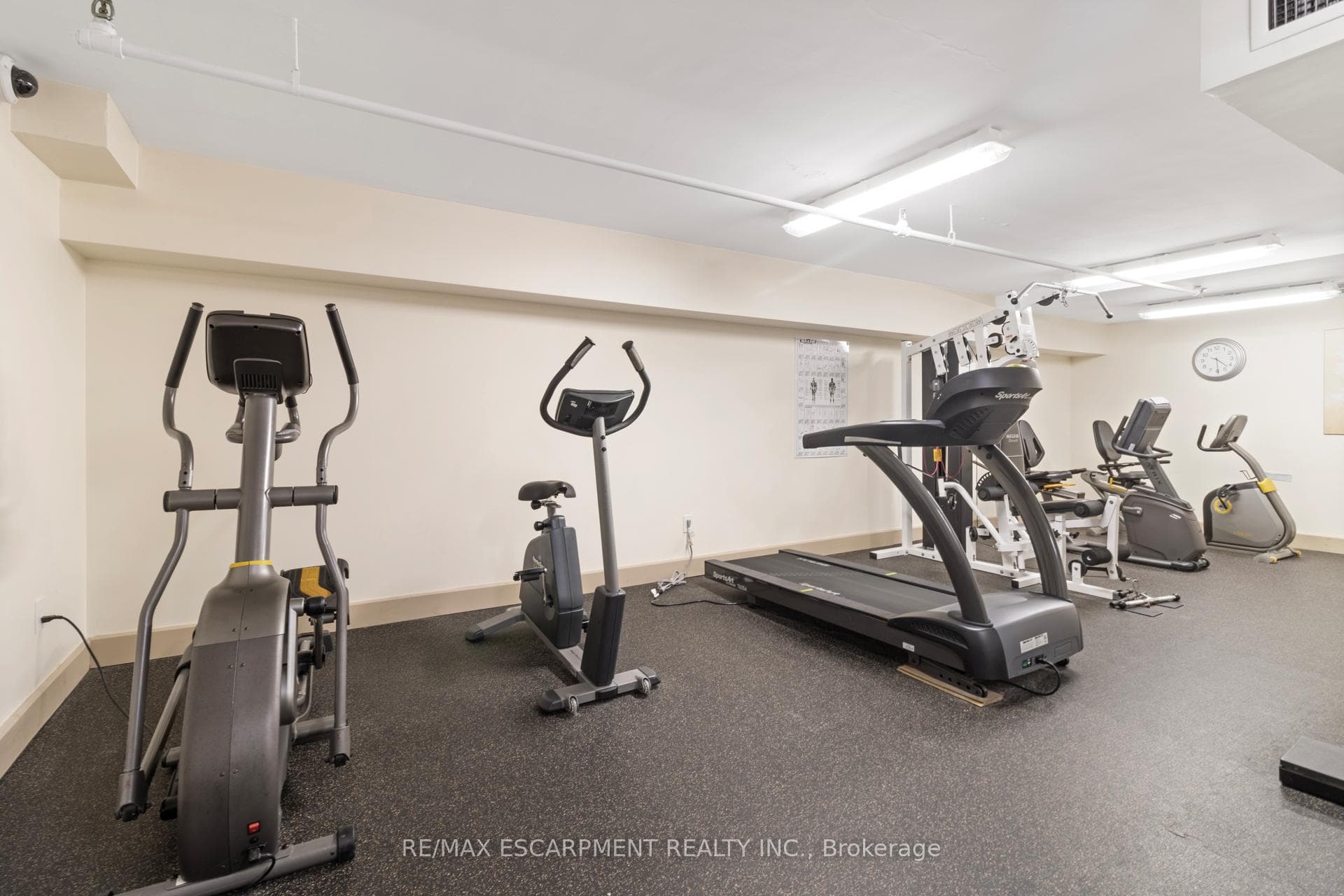 5070 Pinedale Avenue Unit 302 - Condo photo 27 of 36 in Burlington, Ontario