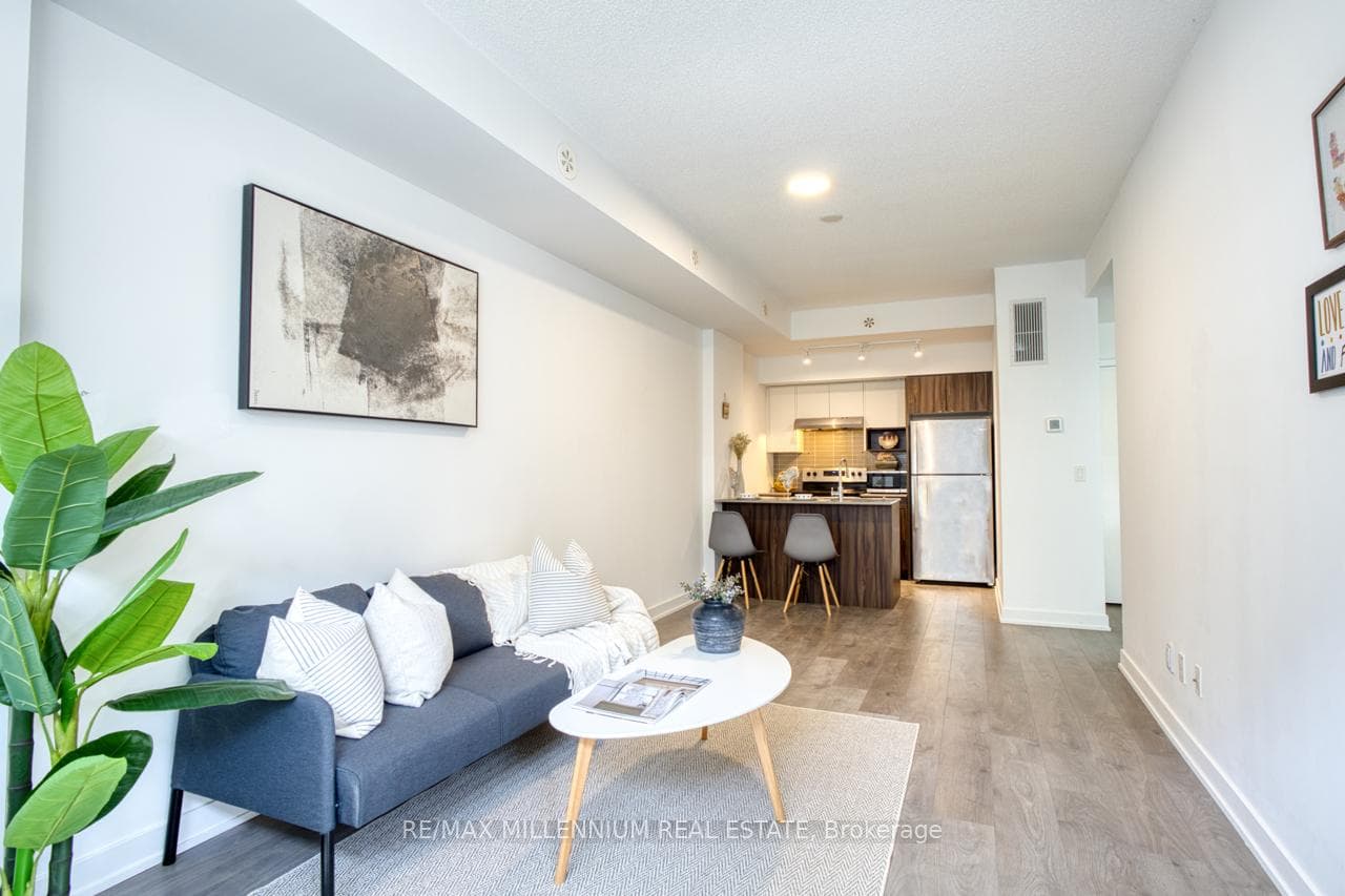 1131 Cooke Boulevard Unit 709 - New Construction photo 3 of 25 in Burlington, Ontario
