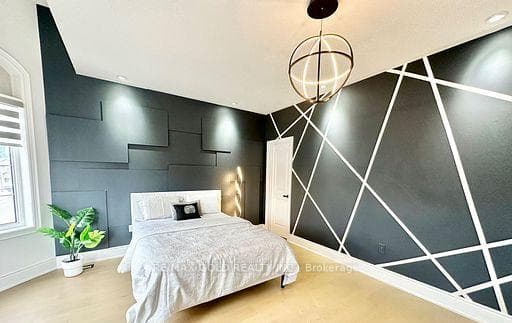 469 Threshing Mill Boulevard - Detached photo 36 of 45 in Oakville, Ontario