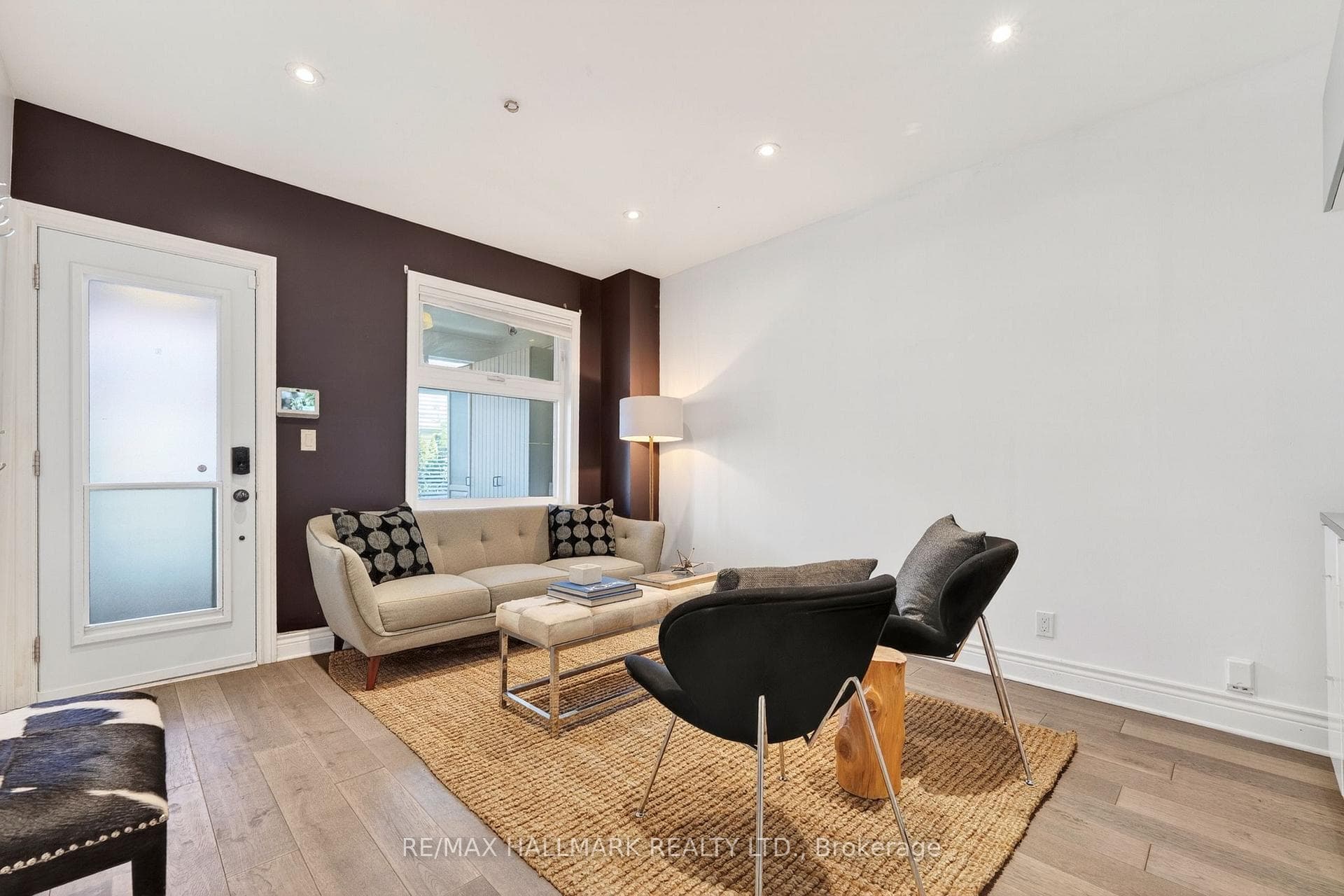 17 Mountalan Avenue - Semi-Detached photo 10 of 42 in Riverdale / Leslieville, Ontario