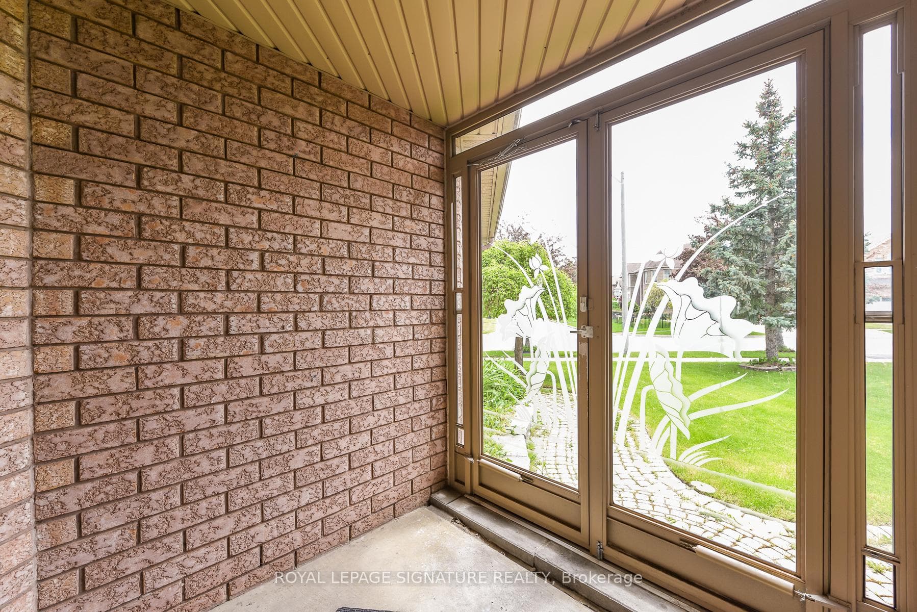 1307 Midgreen Lane - Detached photo 10 of 50 in Mississauga, Ontario