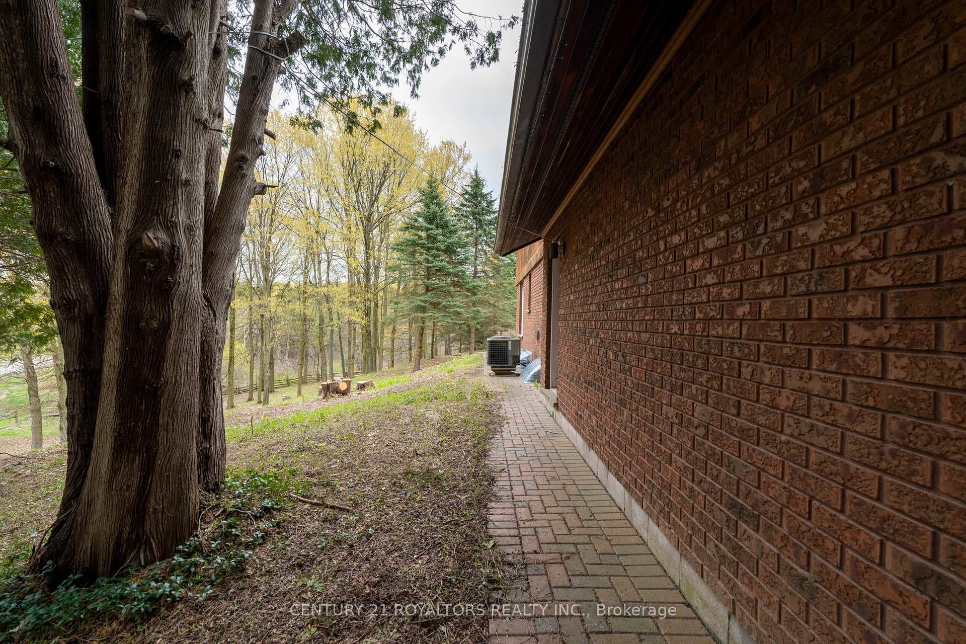17940 Airport Road - Detached photo 32 of 42 in Caledon, Ontario