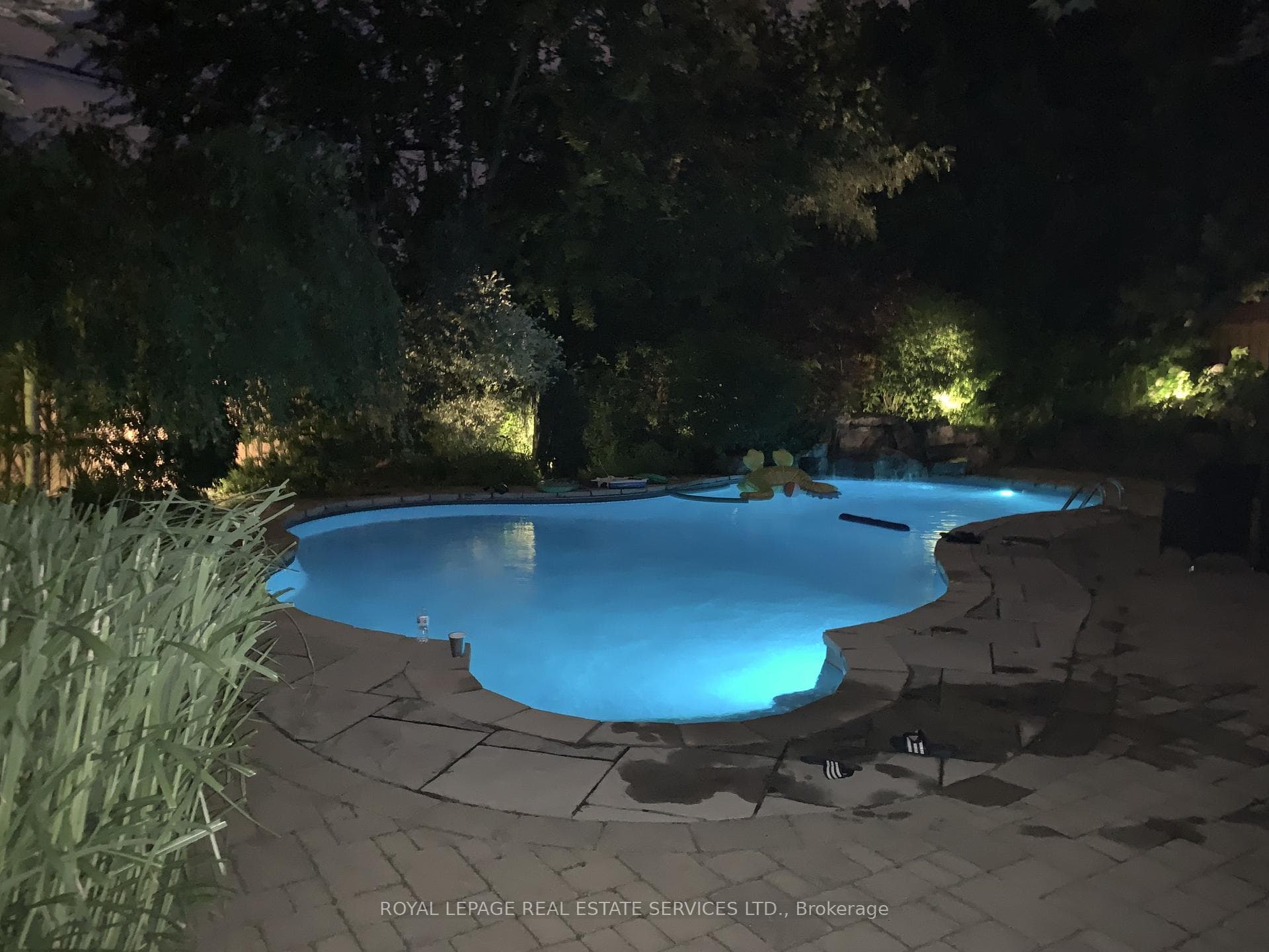 27 Princess Anne Crescent - Detached photo 40 of 41 in Etobicoke (Islington / Rexdale), Ontario