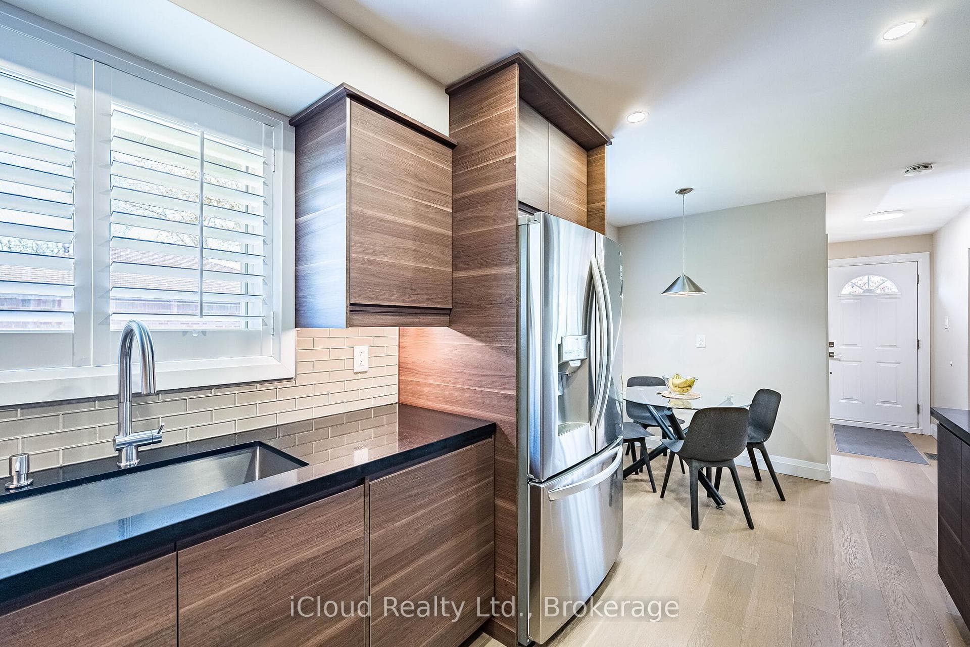 1195 Stanley Drive - Detached photo 15 of 50 in Burlington, Ontario