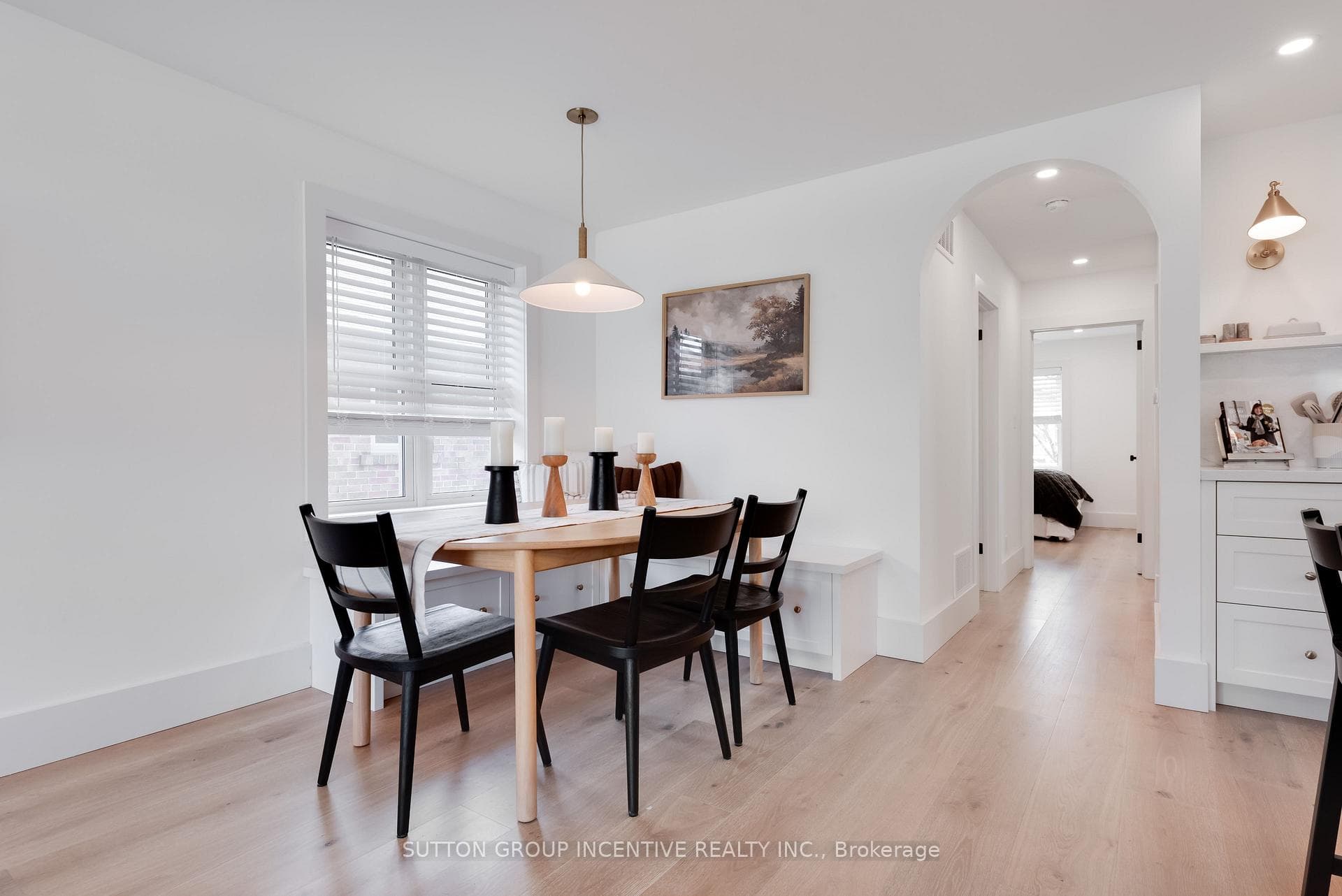 16 Robindale Avenue - Detached photo 12 of 44 in Liberty Village / Parkdale / South Parkdale, Ontario