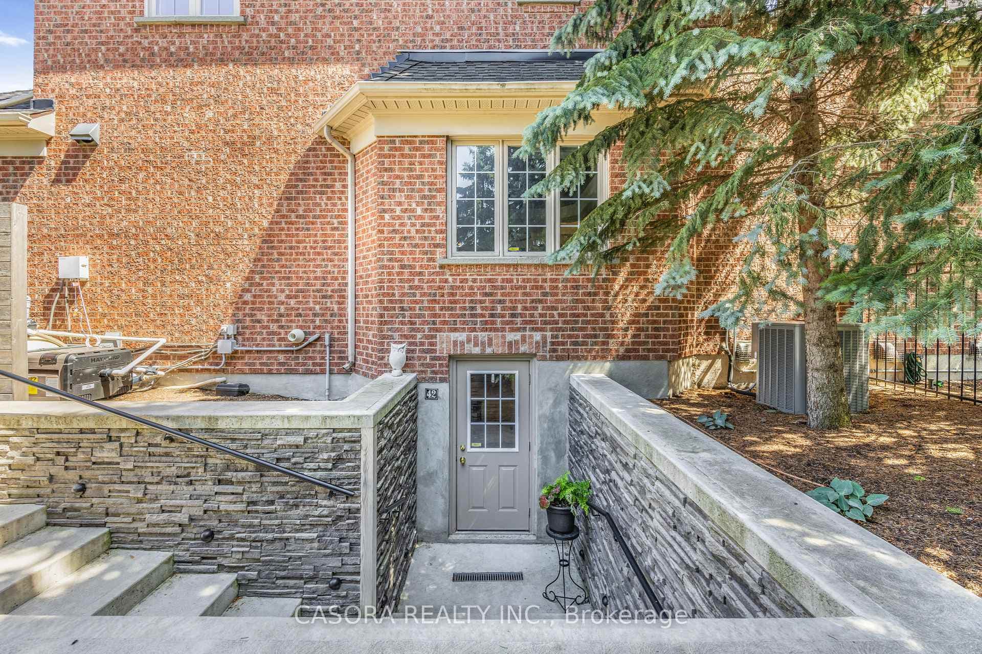 2147 Berwick Drive - Detached photo 34 of 49 in Burlington, Ontario