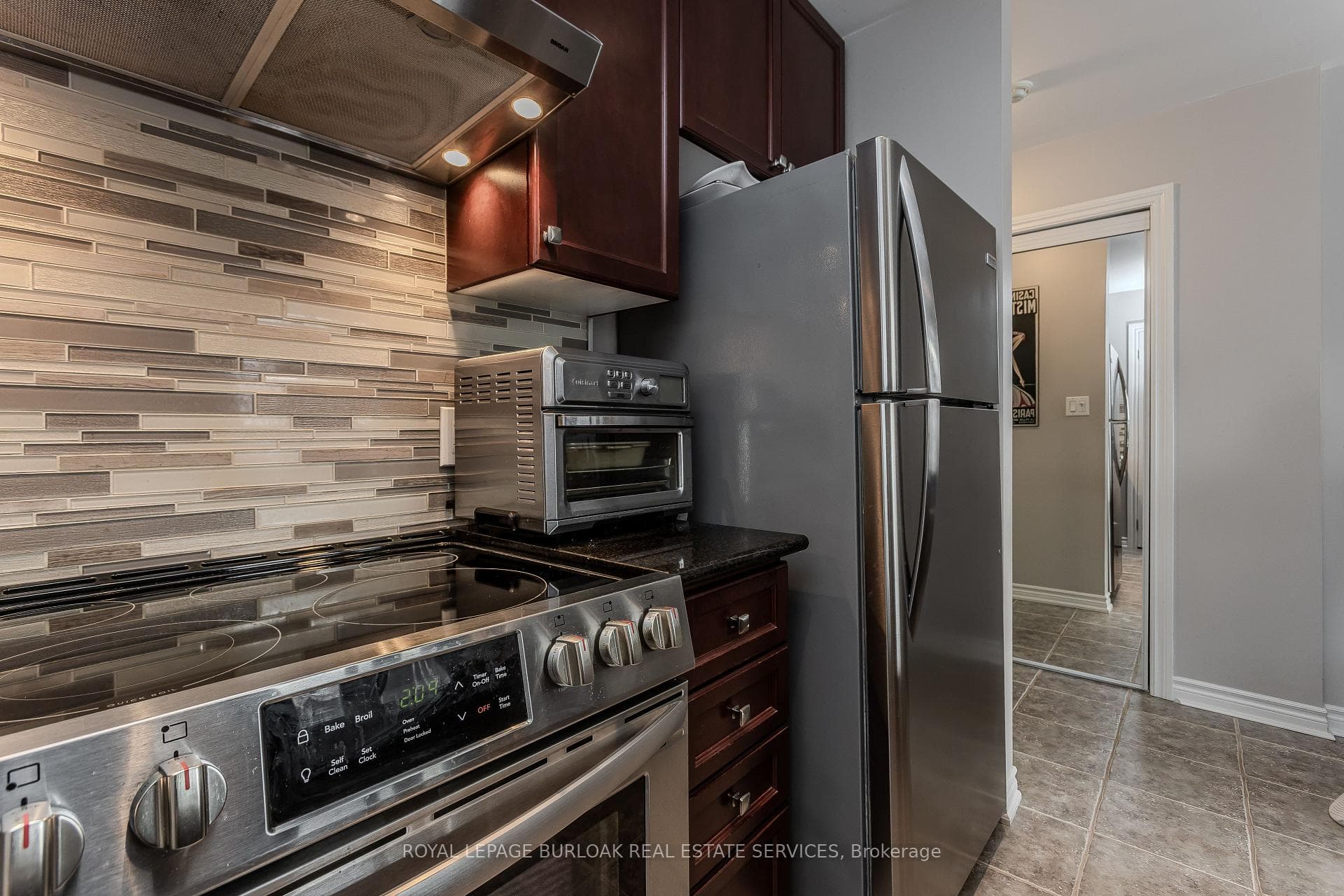 5327 Upper Middle Road Unit 205 - Condo photo 6 of 25 in Burlington, Ontario
