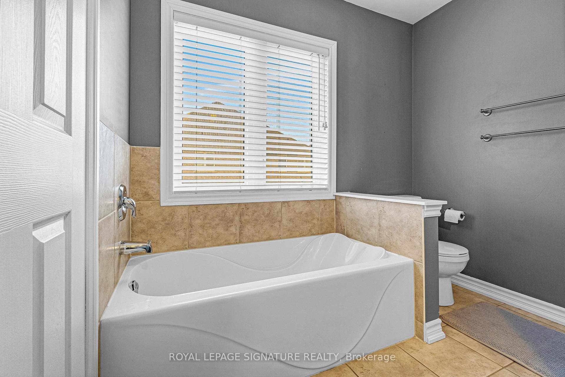 4280 Thomas Alton Boulevard - Semi-Detached photo 25 of 35 in Burlington, Ontario