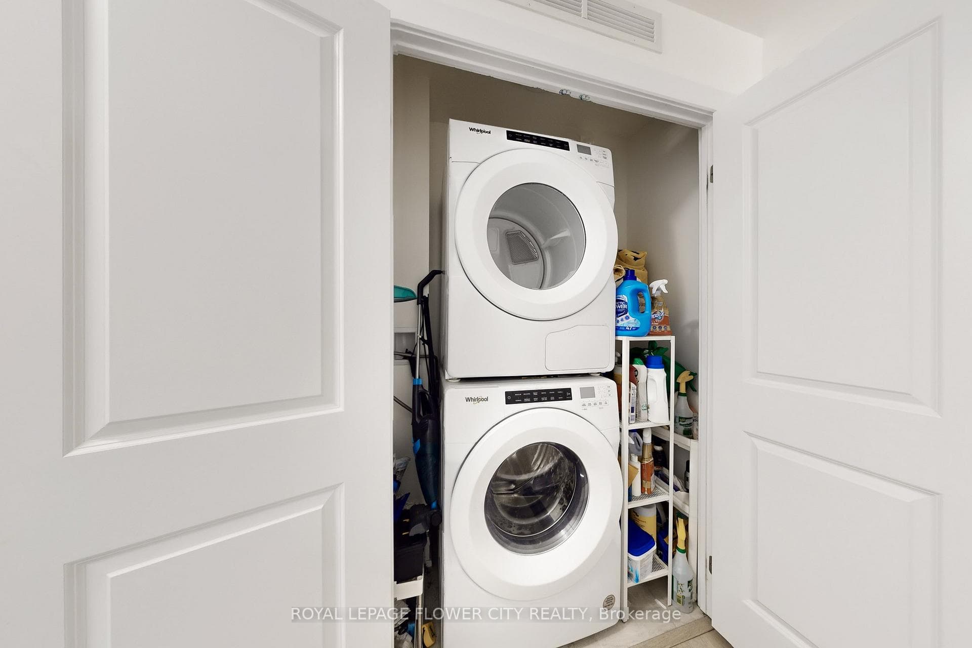 3220 William Coltson Avenue Unit 307 - Condo photo 24 of 50 in Oakville, Ontario