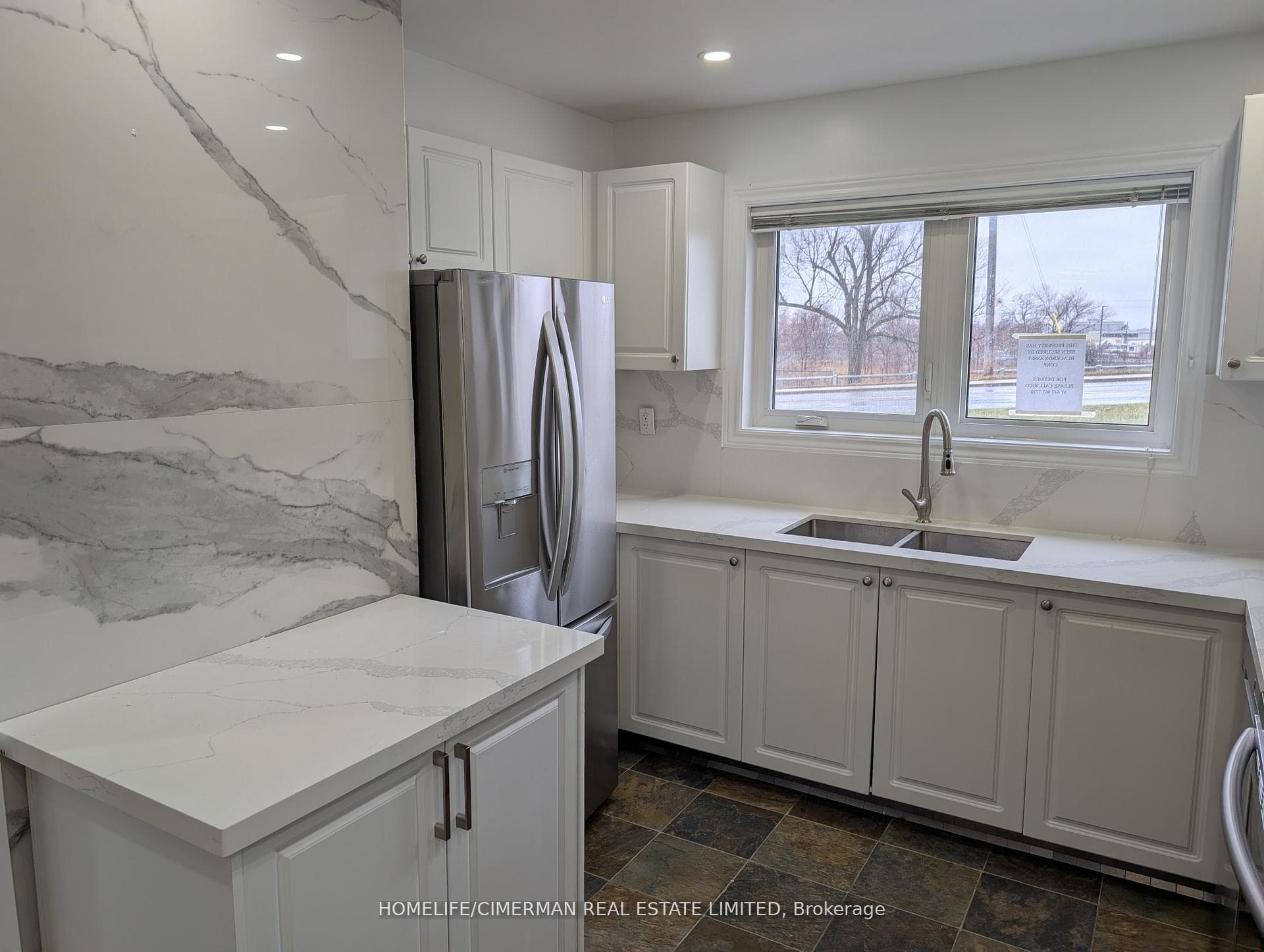 361 Birchmount Road - Condo photo 7 of 20 in Birch Cliff / Cliffside, Ontario