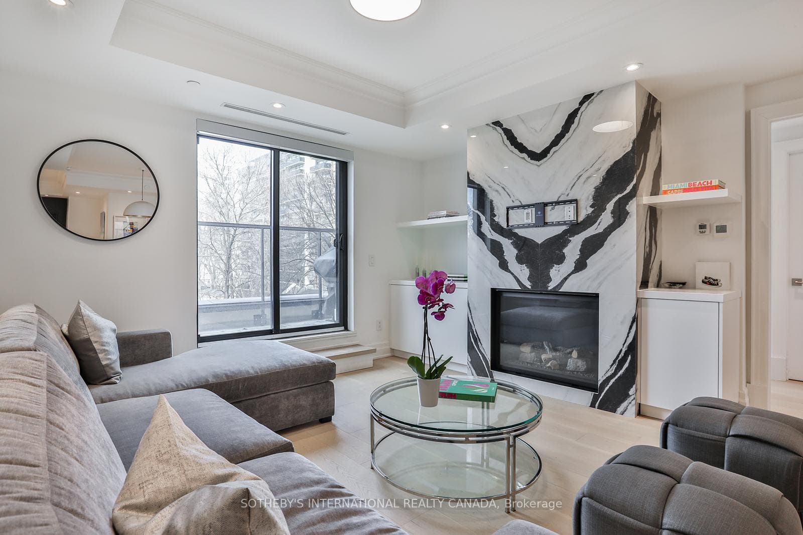 1 Forest Hill Road Unit 401 - Condo photo 15 of 36 in Annex / Yorkville / Summerhill, Ontario