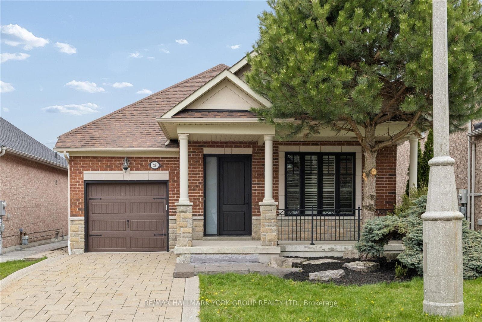 27 Butterwood Lane - home for sale in Whitchurch-Stouffville, Ontario