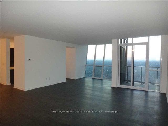 11 Bogert Avenue Unit 3305 - Condo photo 6 of 9 in Thornhill / Willowdale, Ontario