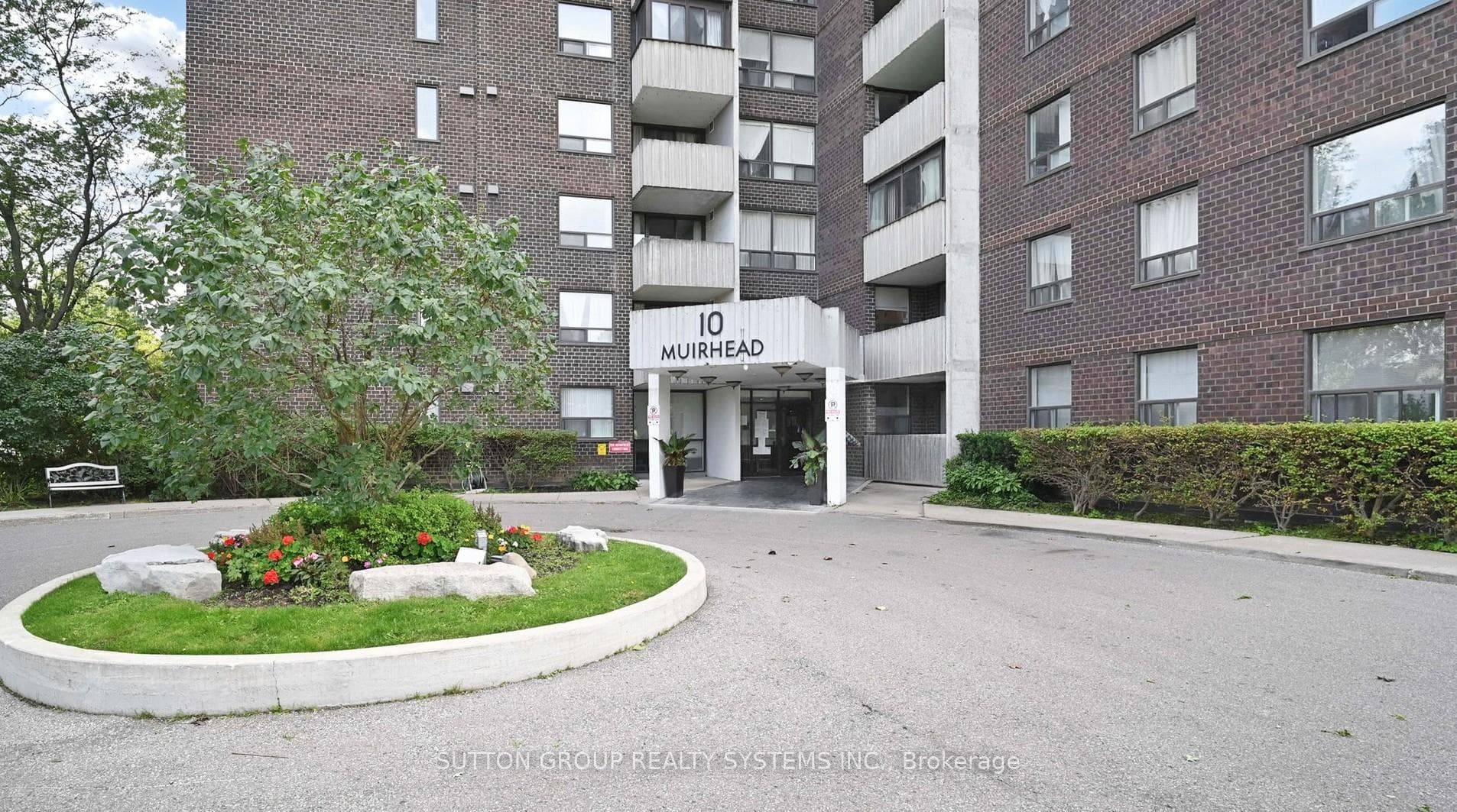 10 Muirhead Road Unit 806 - Condo photo 2 of 45 in Hillcrest Village / Bayview Village, Ontario