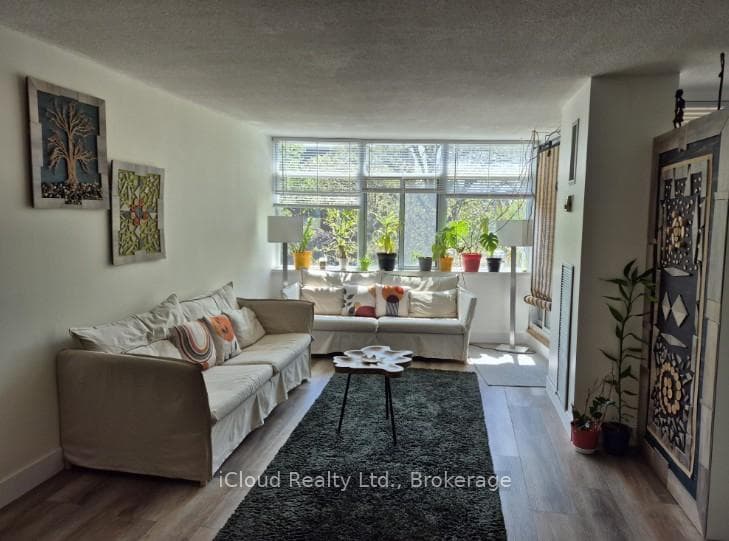 3100 Kirwin Avenue Unit 306 - Condo photo 12 of 25 in Mississauga, Ontario