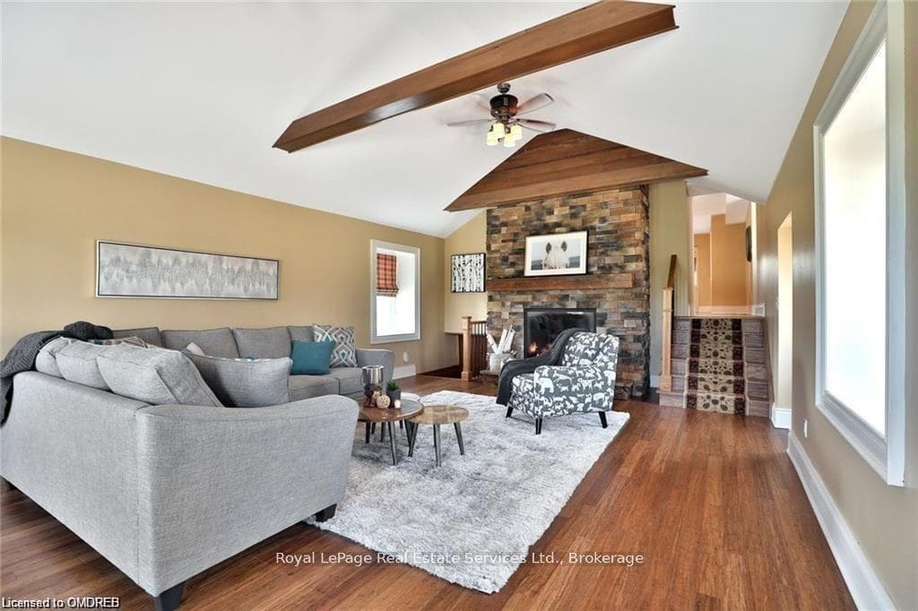 4197 Walkers Line - Detached photo 13 of 30 in Burlington, Ontario