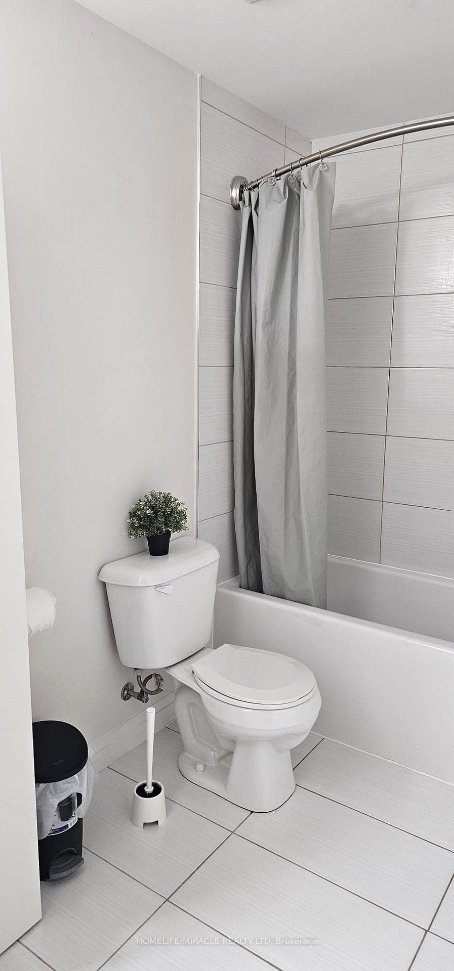 22 East Haven Drive Unit 119 - Condo photo 9 of 18 in Birch Cliff / Cliffside, Ontario