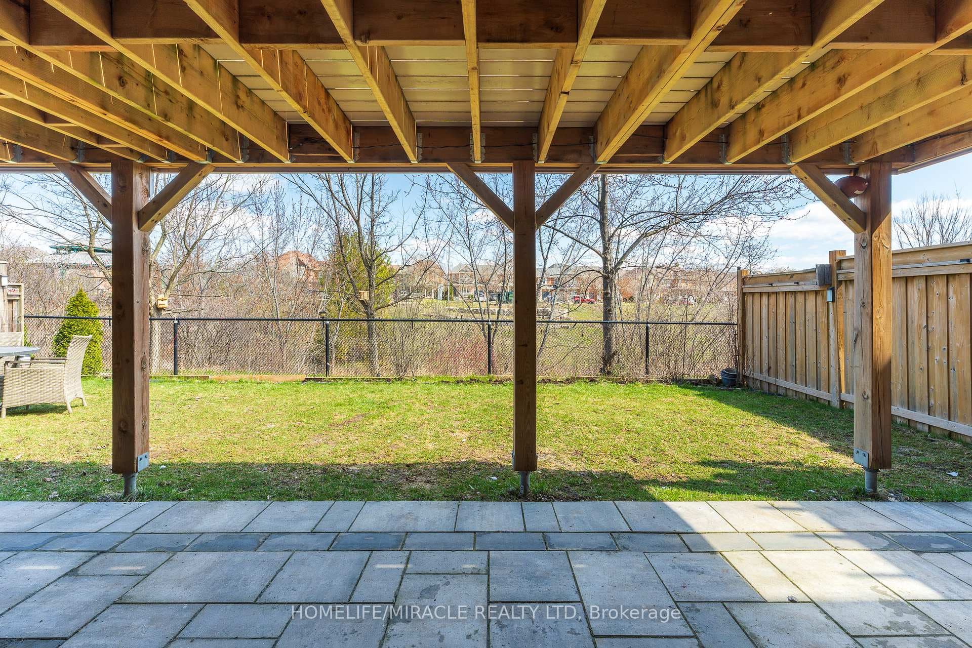 2343 Falling Green Drive - Detached photo 39 of 50 in Oakville, Ontario