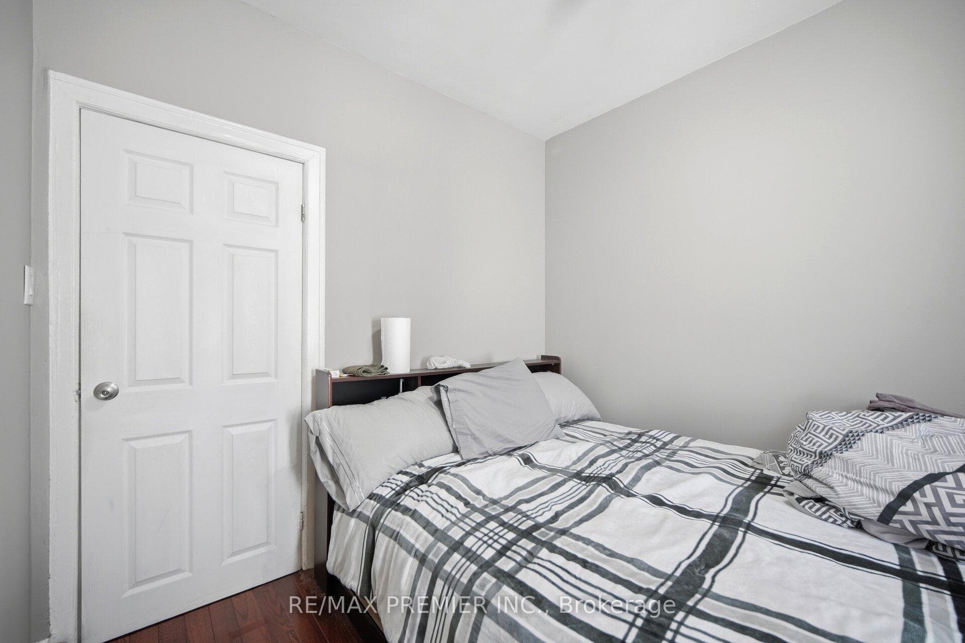 277 Old Weston Road - Detached photo 21 of 36 in Keelesdale / Eglinton West, Ontario