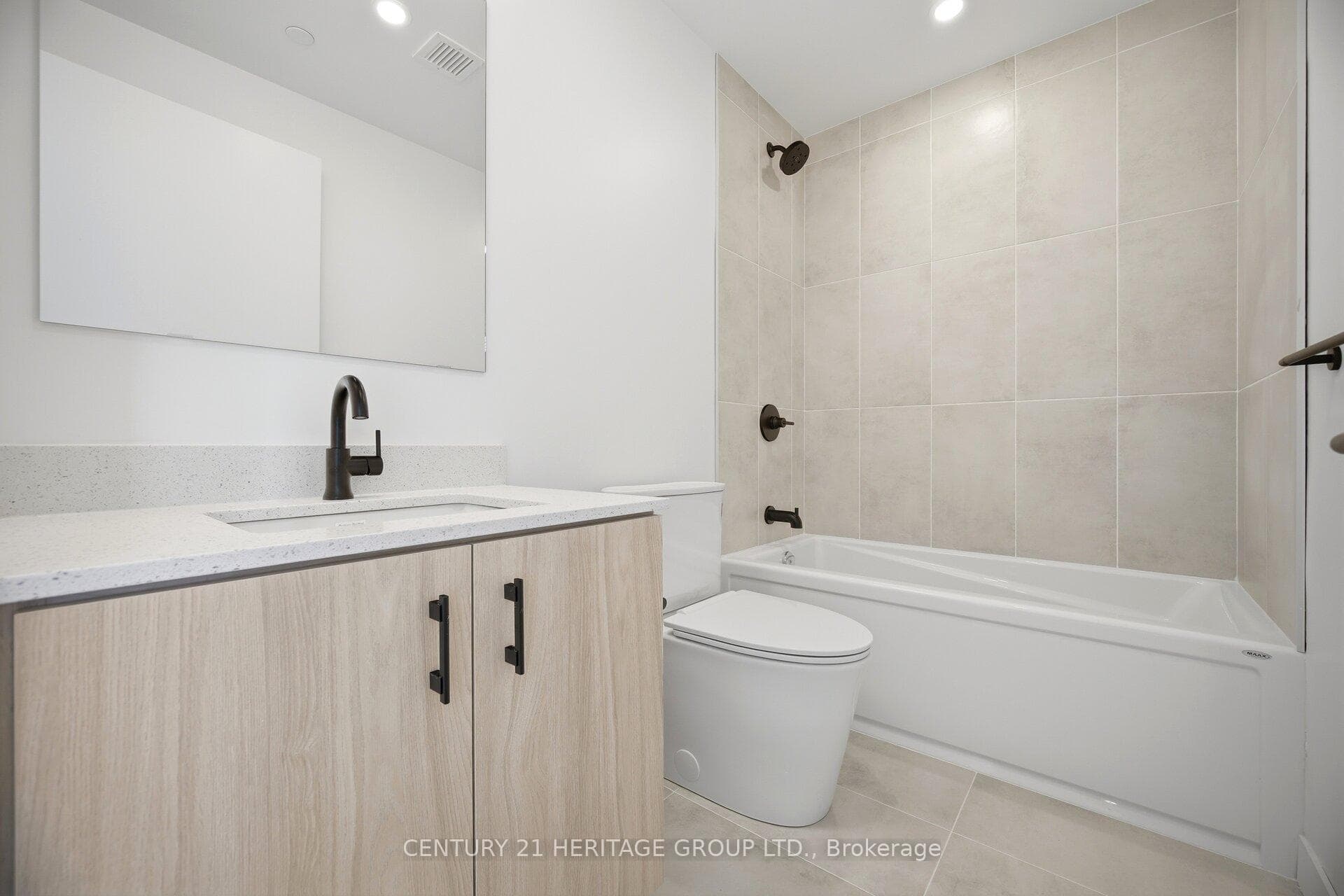 4878 POWERS COMMON Boulevard Unit C1601 - Condo photo 5 of 14 in Burlington, Ontario