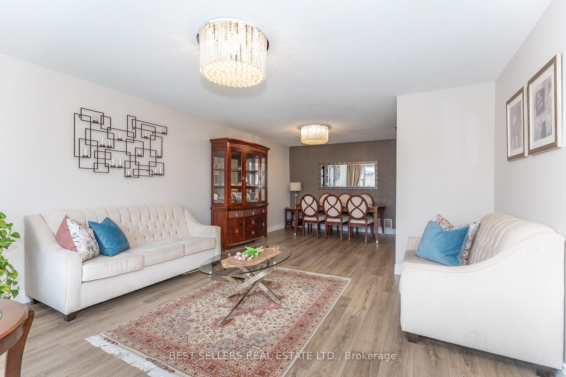 2554 Palisander Avenue - Semi-Detached photo 12 of 31 in Mississauga, Ontario