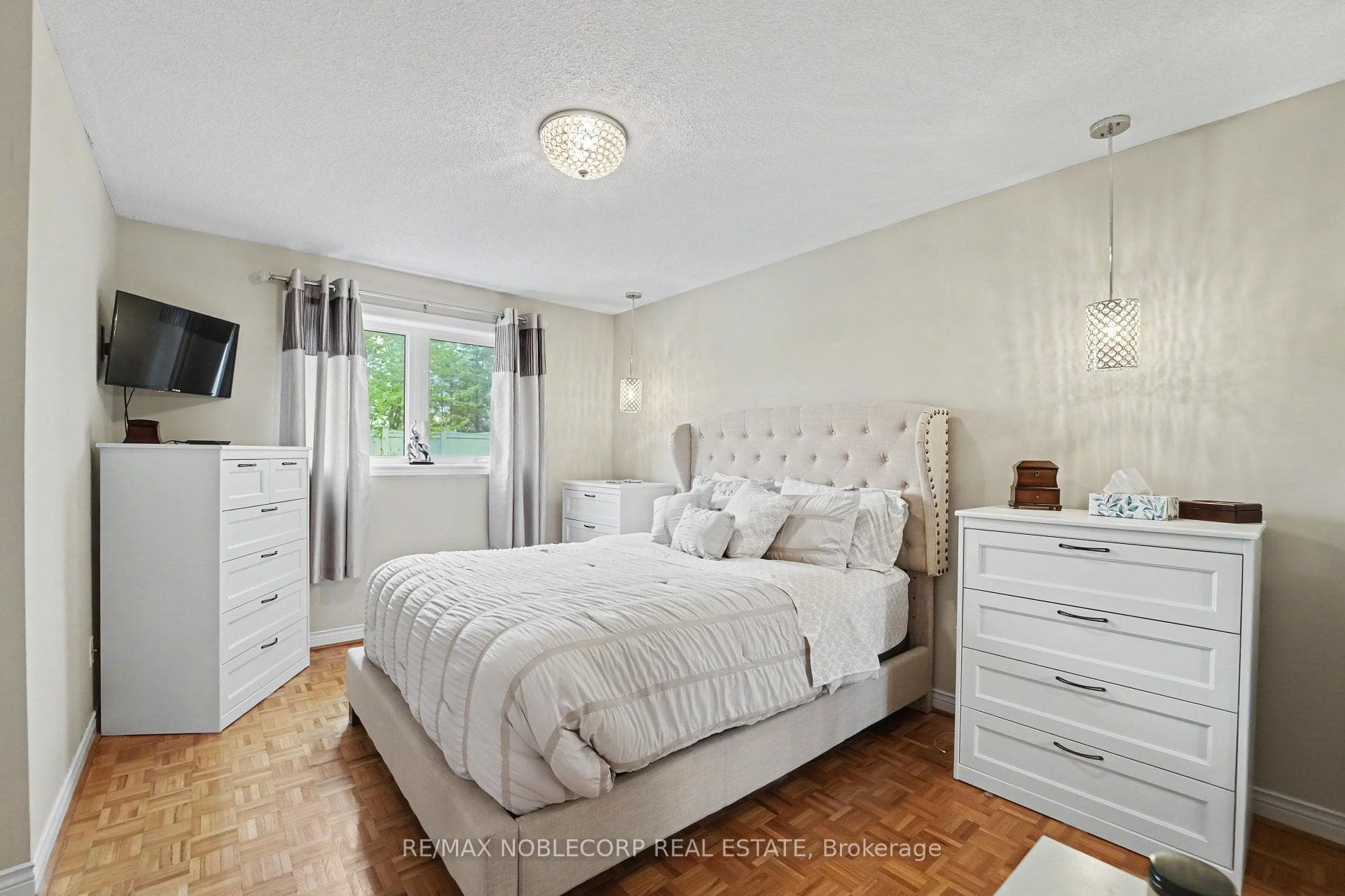 12 Waterbury Street - Detached photo 24 of 48 in Caledon, Ontario