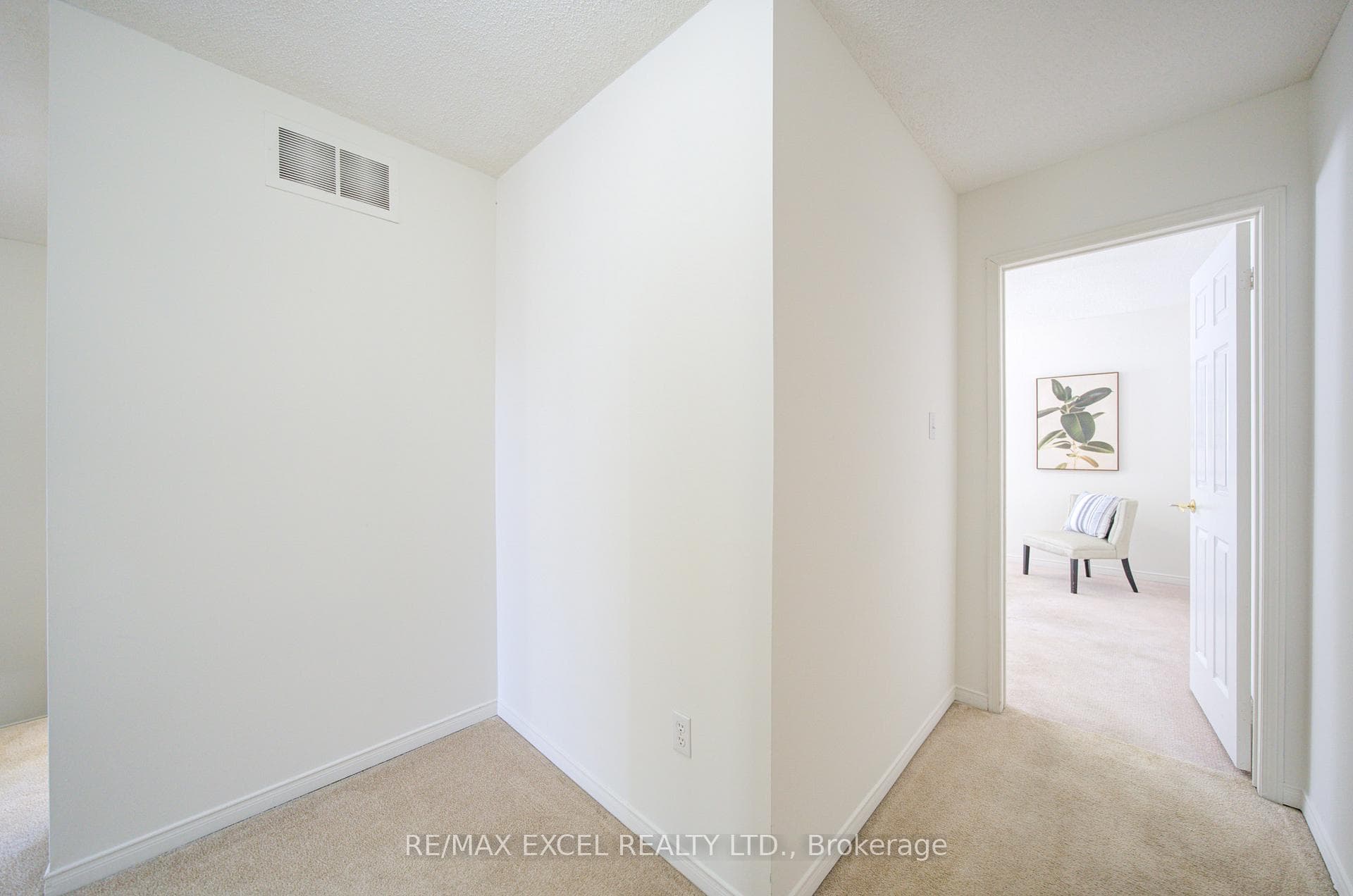 5148 Porter Street - Semi-Detached photo 23 of 48 in Burlington, Ontario
