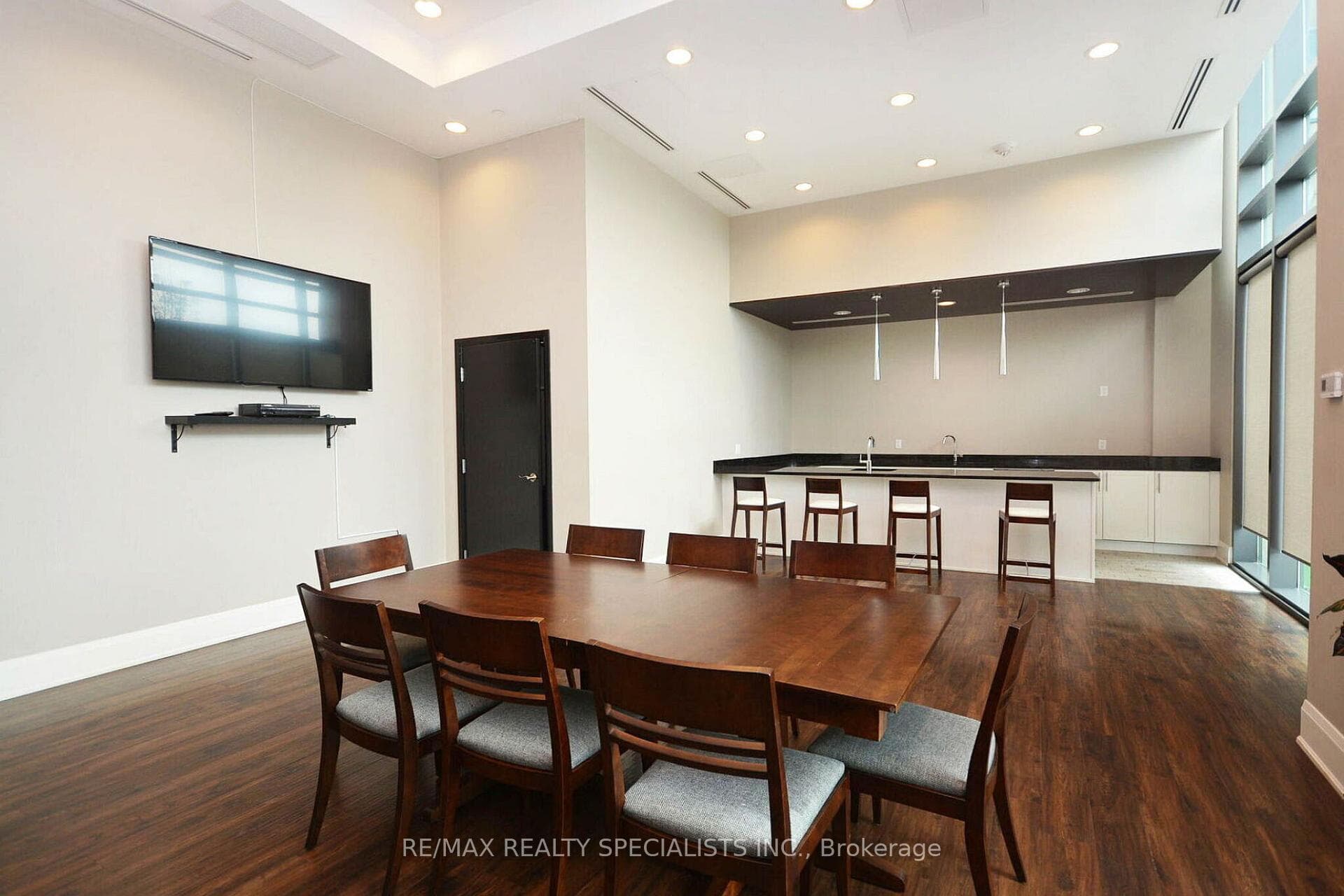 45 Yorkland Boulevard Unit 805 - Condo photo 48 of 50 in Brampton, Ontario
