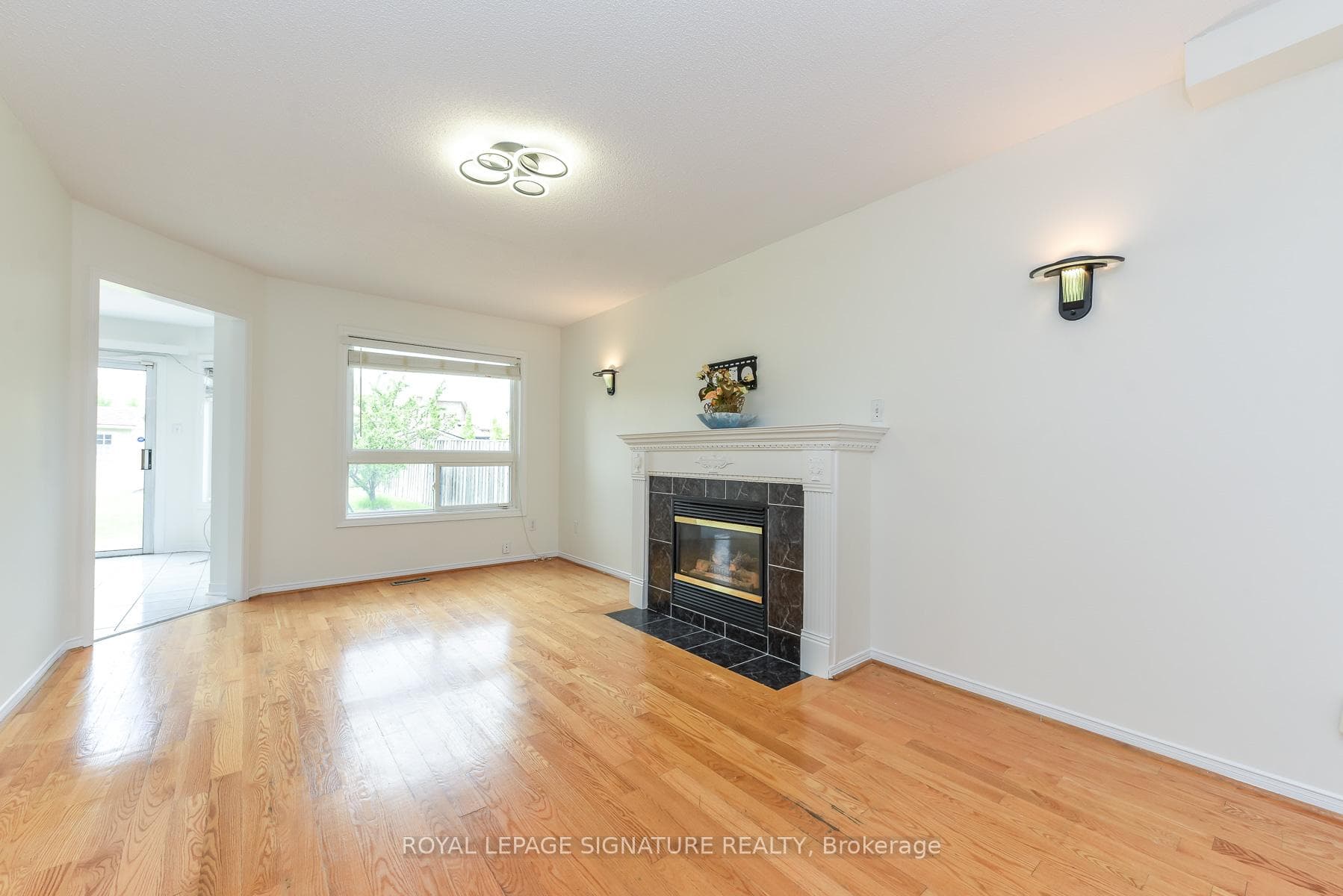 1307 Midgreen Lane - Detached photo 15 of 50 in Mississauga, Ontario