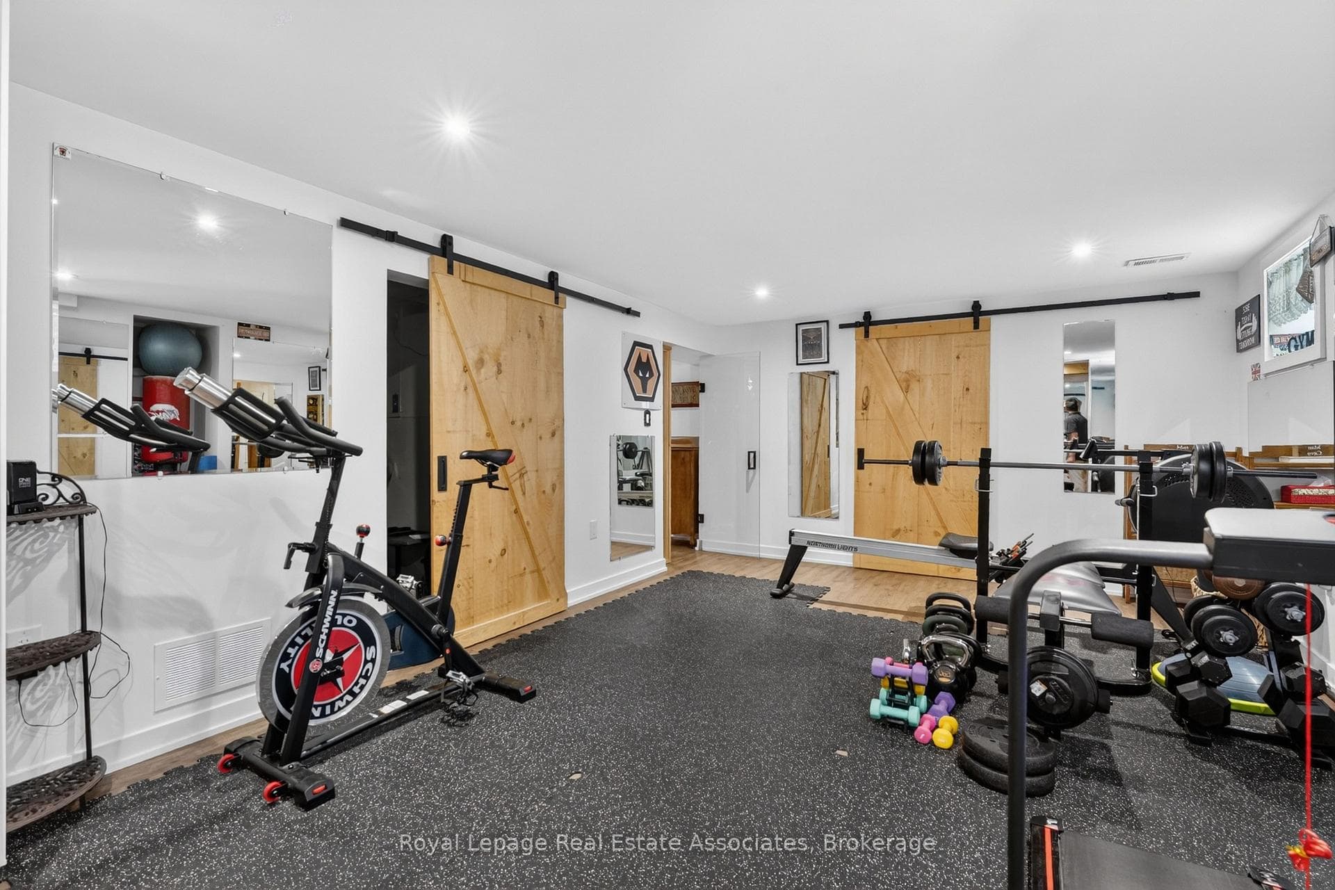 174 Cheverie Street - Detached photo 42 of 49 in Oakville, Ontario