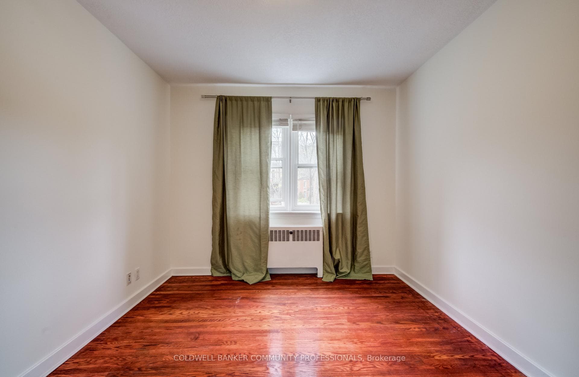 137 Emerald Street - Condo photo 13 of 23 in Hamilton, Ontario