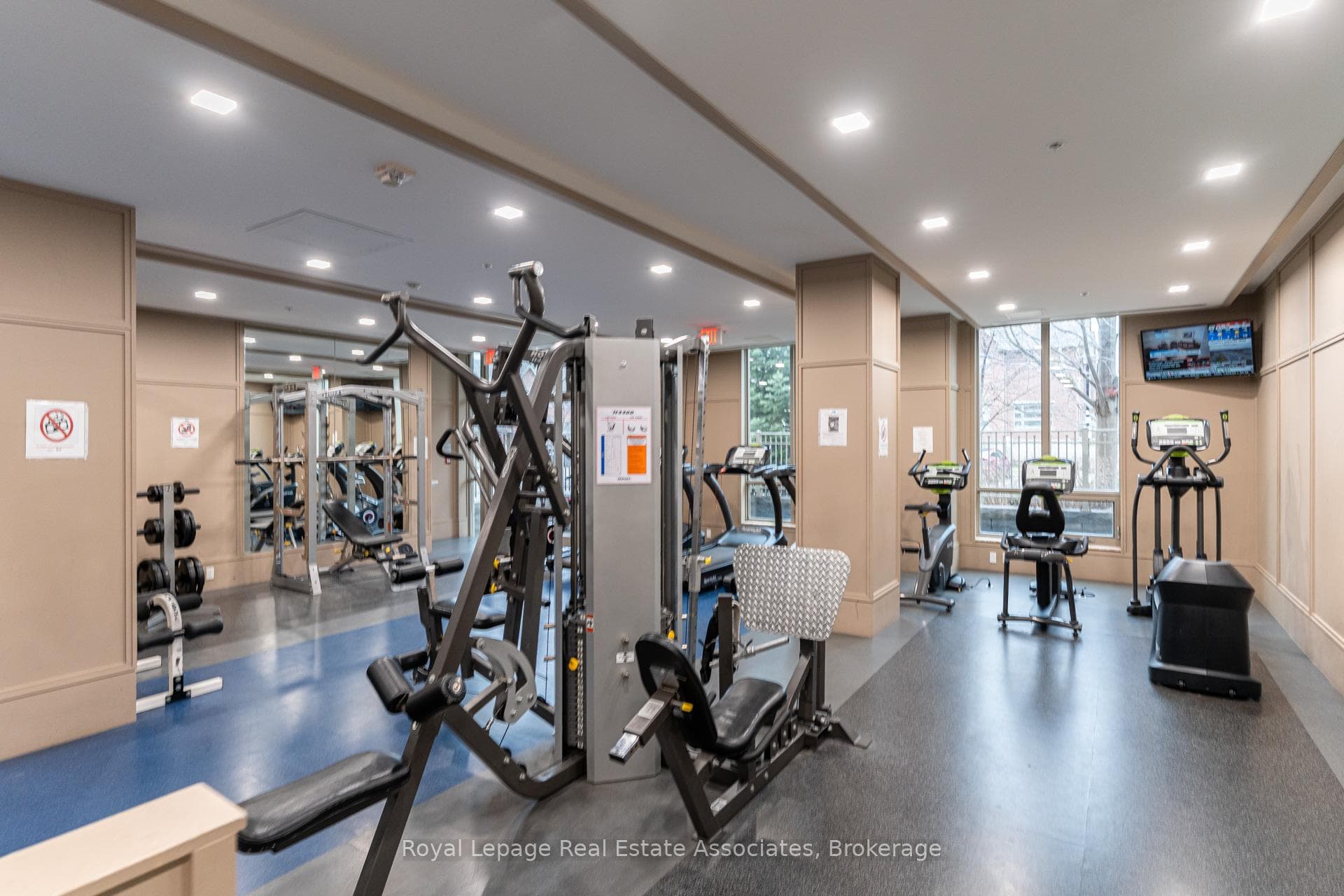 2470 Prince Michael Drive Unit 712 - Condo photo 48 of 49 in Oakville, Ontario