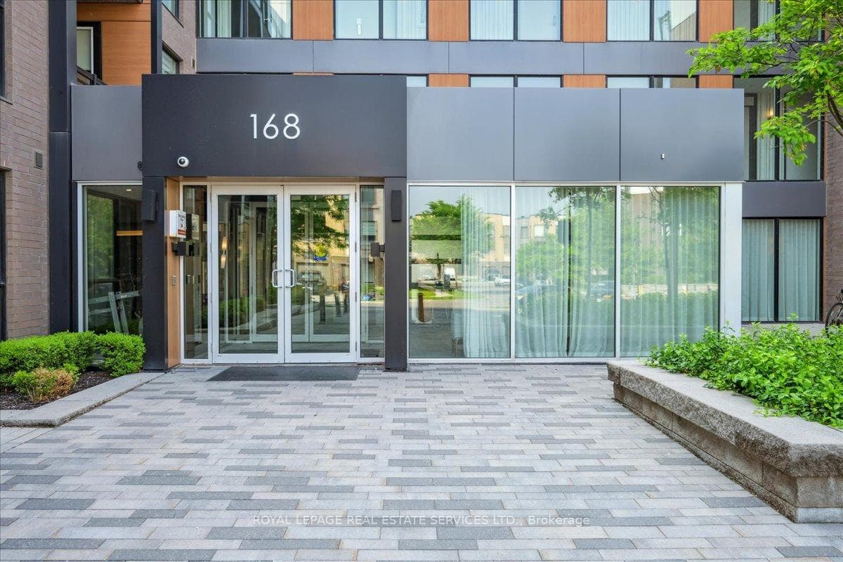 168 Sabina Drive Unit 211 - Condo photo 4 of 41 in Oakville, Ontario