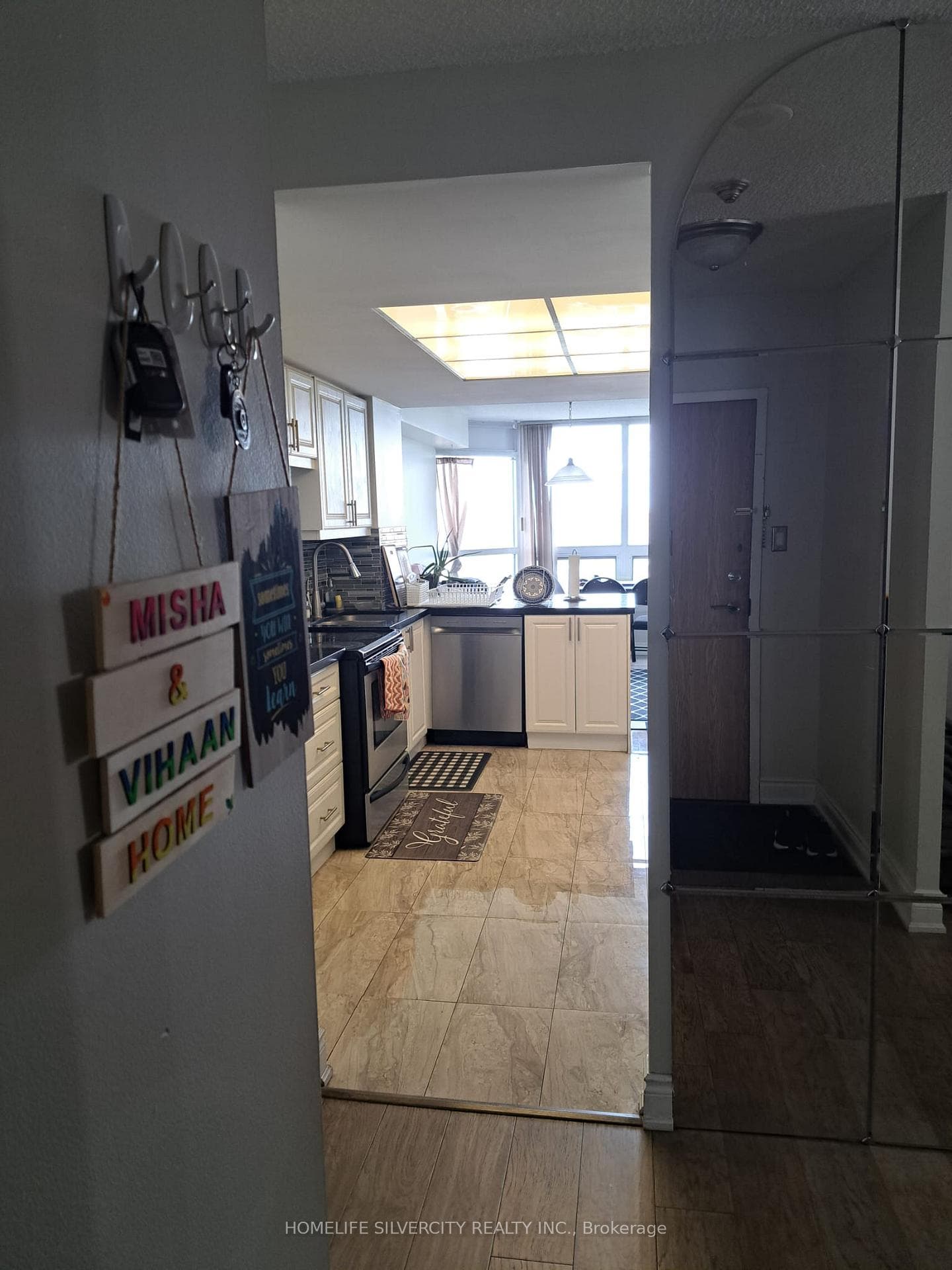 8 Lisa Street Unit 1804 - Condo photo 7 of 49 in Brampton, Ontario