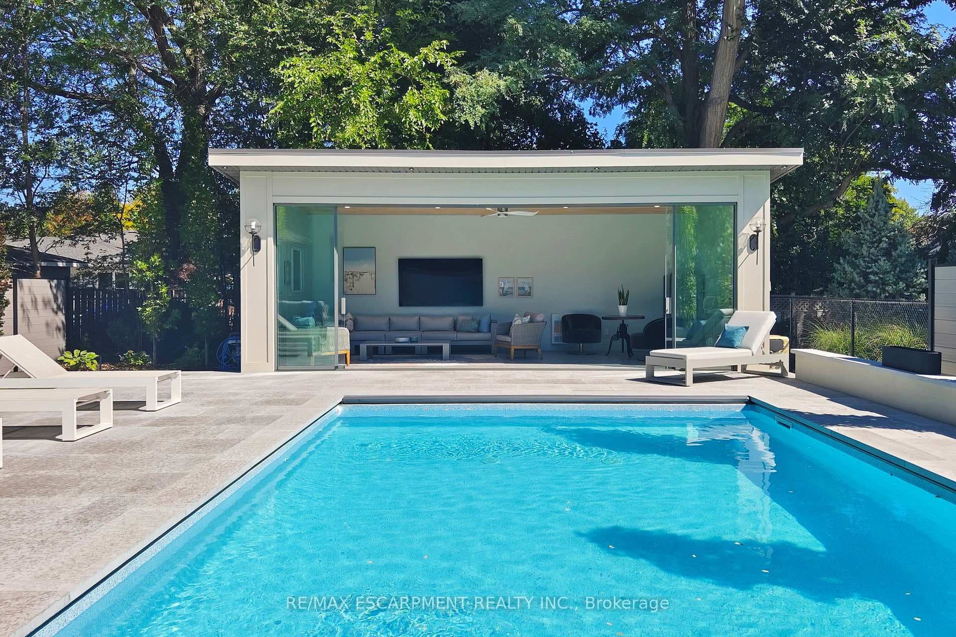 977 Gorton Avenue - Detached photo 46 of 50 in Burlington, Ontario