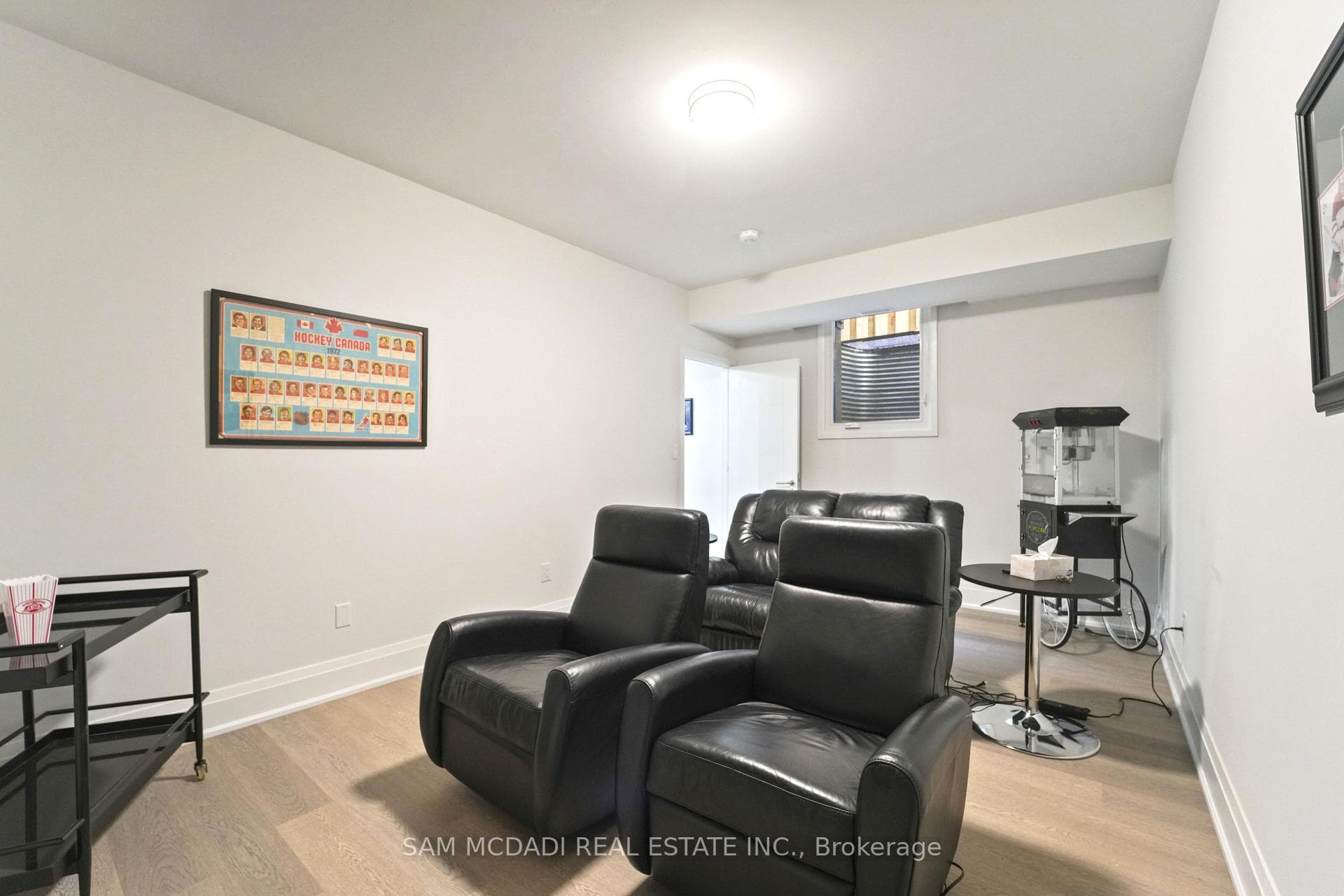 11B Maple Avenue - Semi-Detached photo 39 of 49 in Mississauga, Ontario