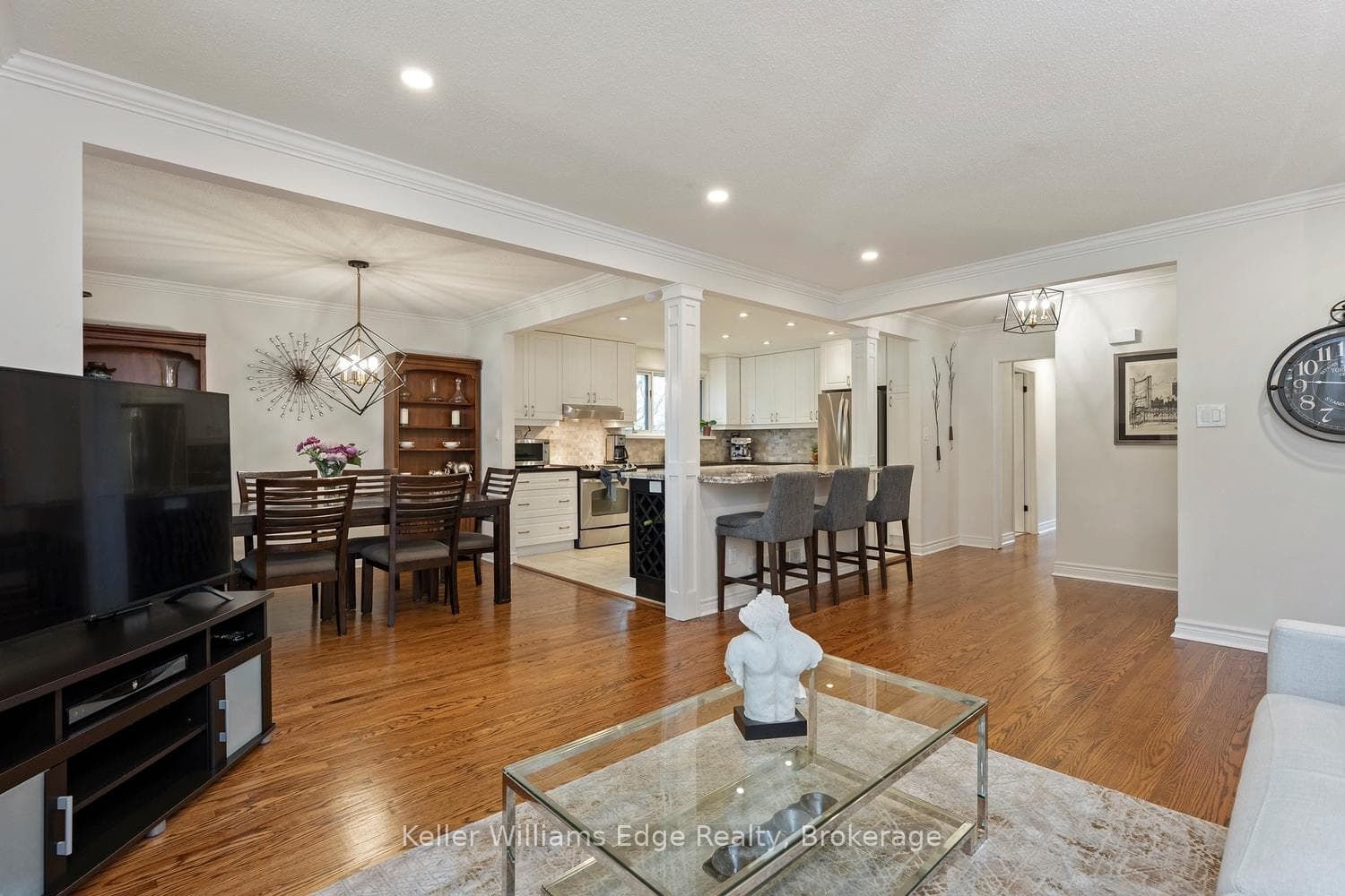 2213 Sunnyvale Drive - Detached photo 12 of 48 in Oakville, Ontario