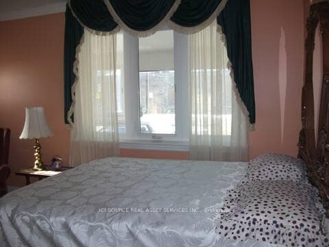 43 Ridgemoor Avenue - Detached photo 13 of 38 in Birch Cliff / Cliffside, Ontario